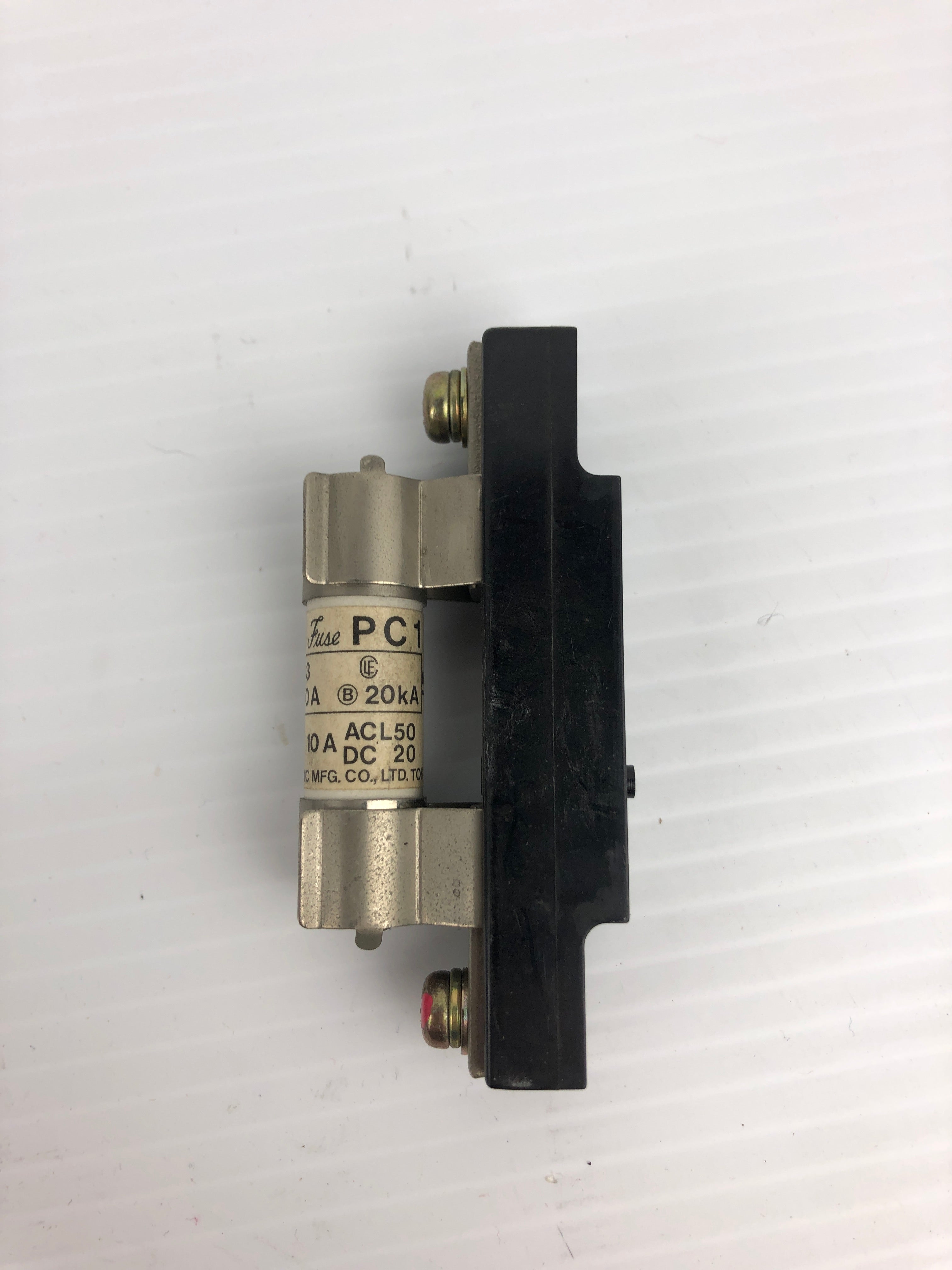 Cello Lite 32-1743 Fuse 250V 10A 50KA PC1 with Fuse Holder FHSC1F - Lot of 3