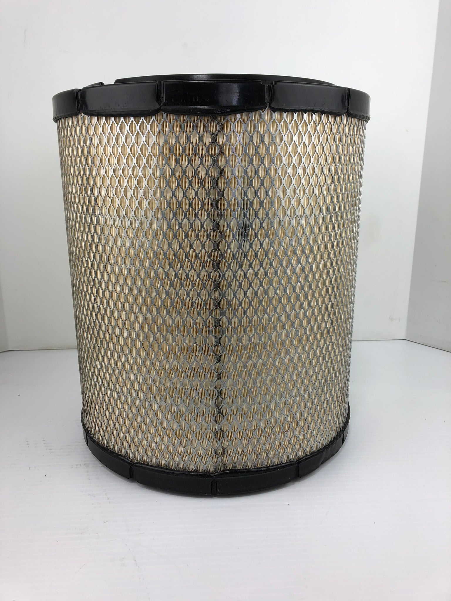 Donaldson P532473 Primary Radial Seal Air Filter