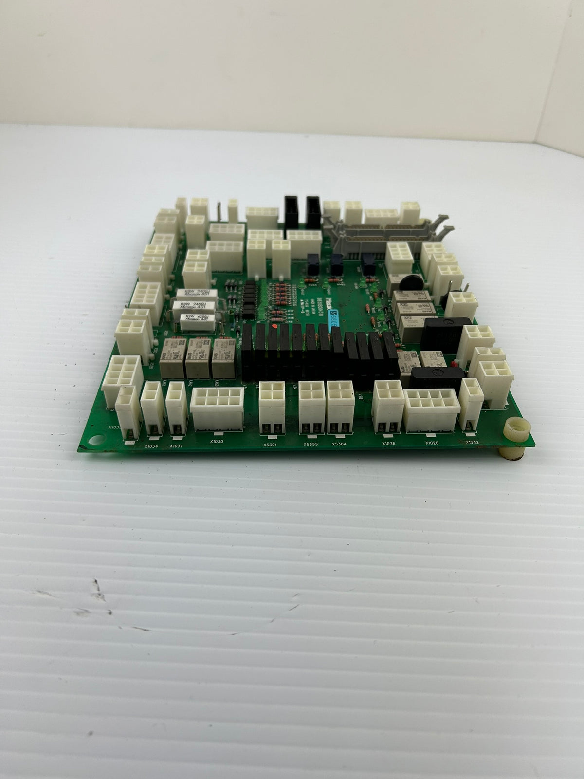Mazak D65UB004310 CNC Relay Interface Circuit Board PCB YS-659 69753