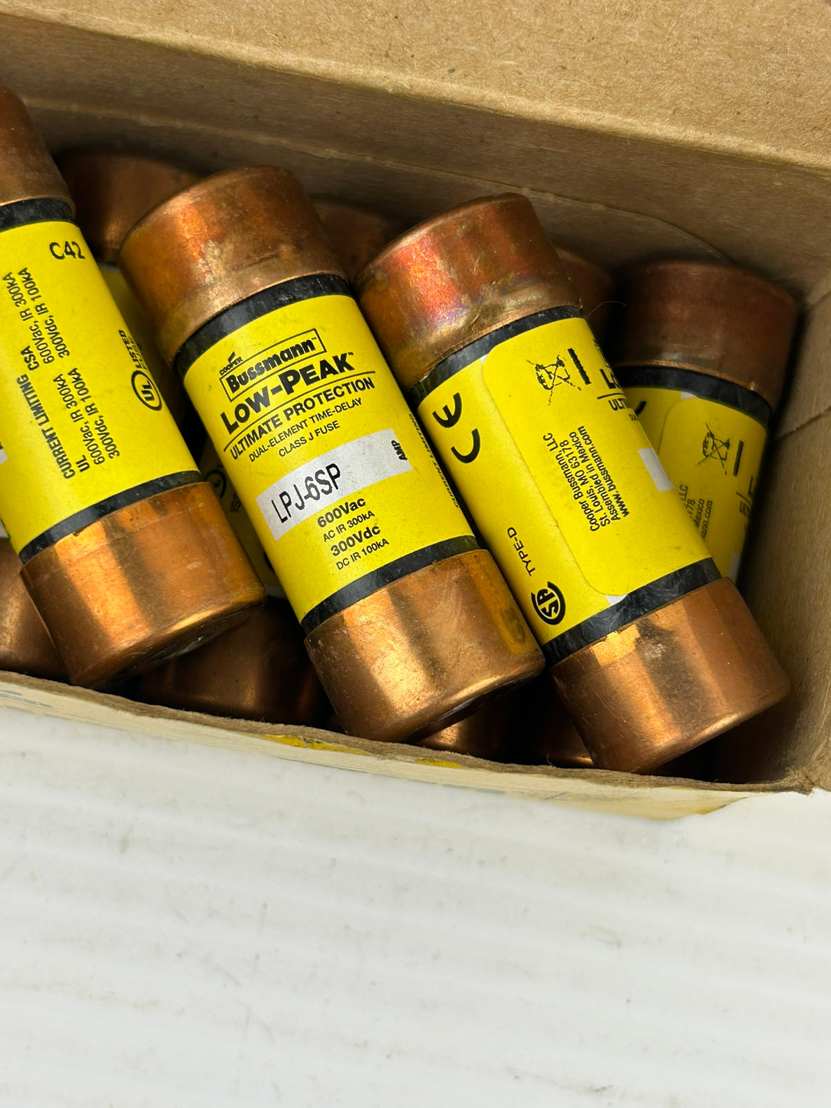 Bussmann LPJ-6SP Low Peak Class J Time Delay Fuse 6A - Box of 8