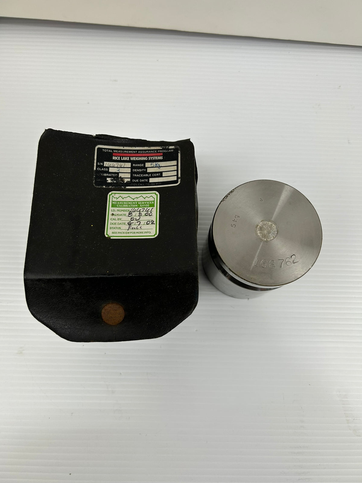 Rice Lake 5kg Calibration Test Weight 166761 ASTM Class 3 Stainless Steel w/Case