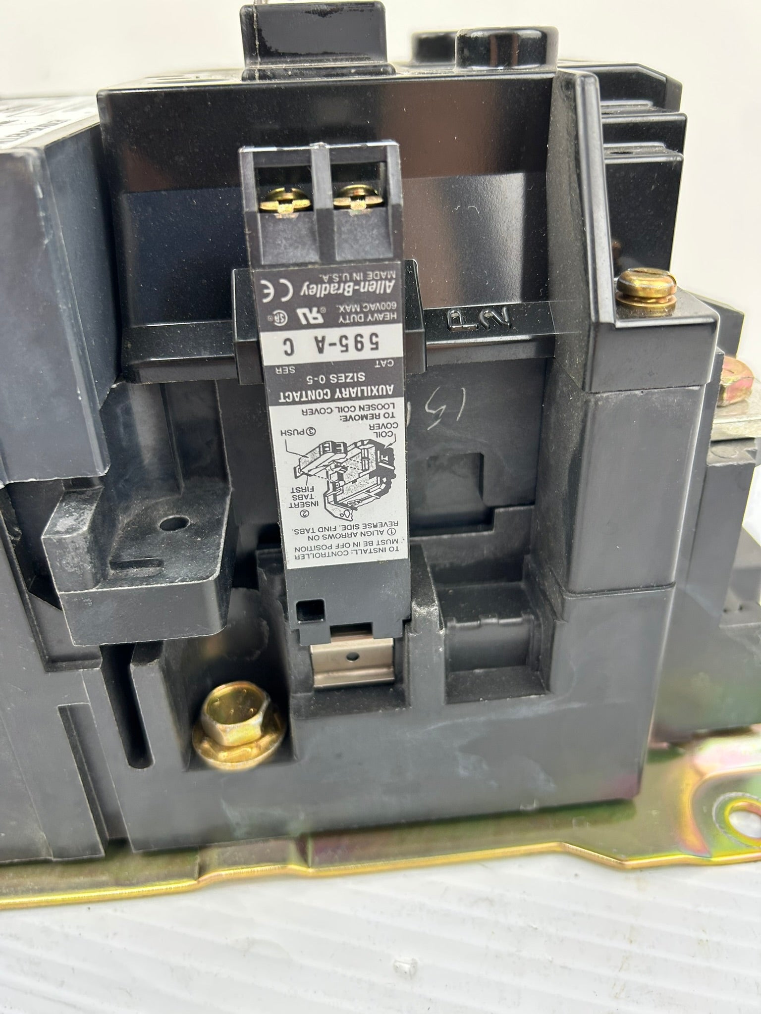 Allen Bradley 123166 DC Contactor 280 Amp 550VDC 115VAC Coil AB Drive 595-A /C