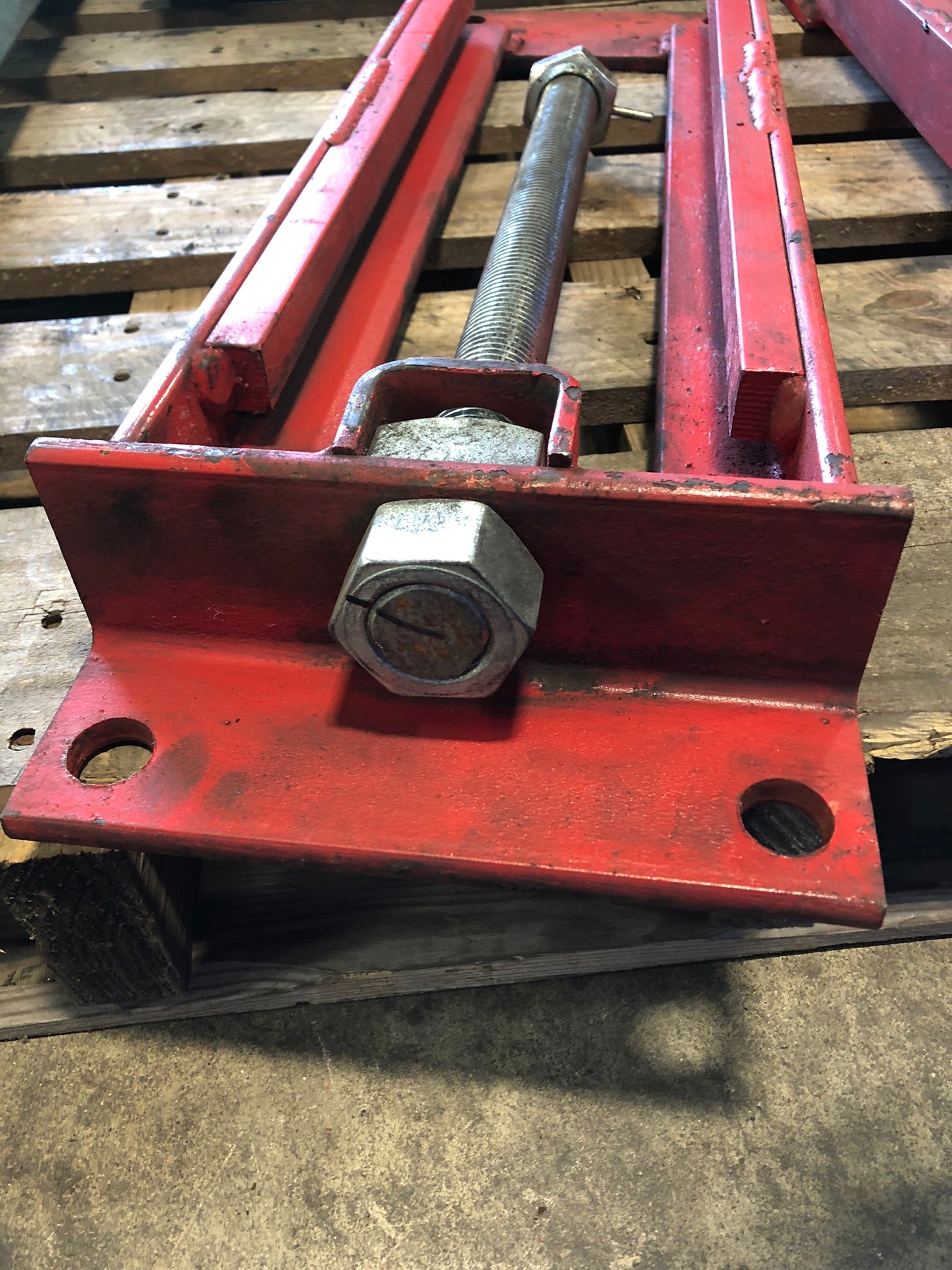 Steel Bearing Take-Up Frame 8-1/2'' x 28-1/2''