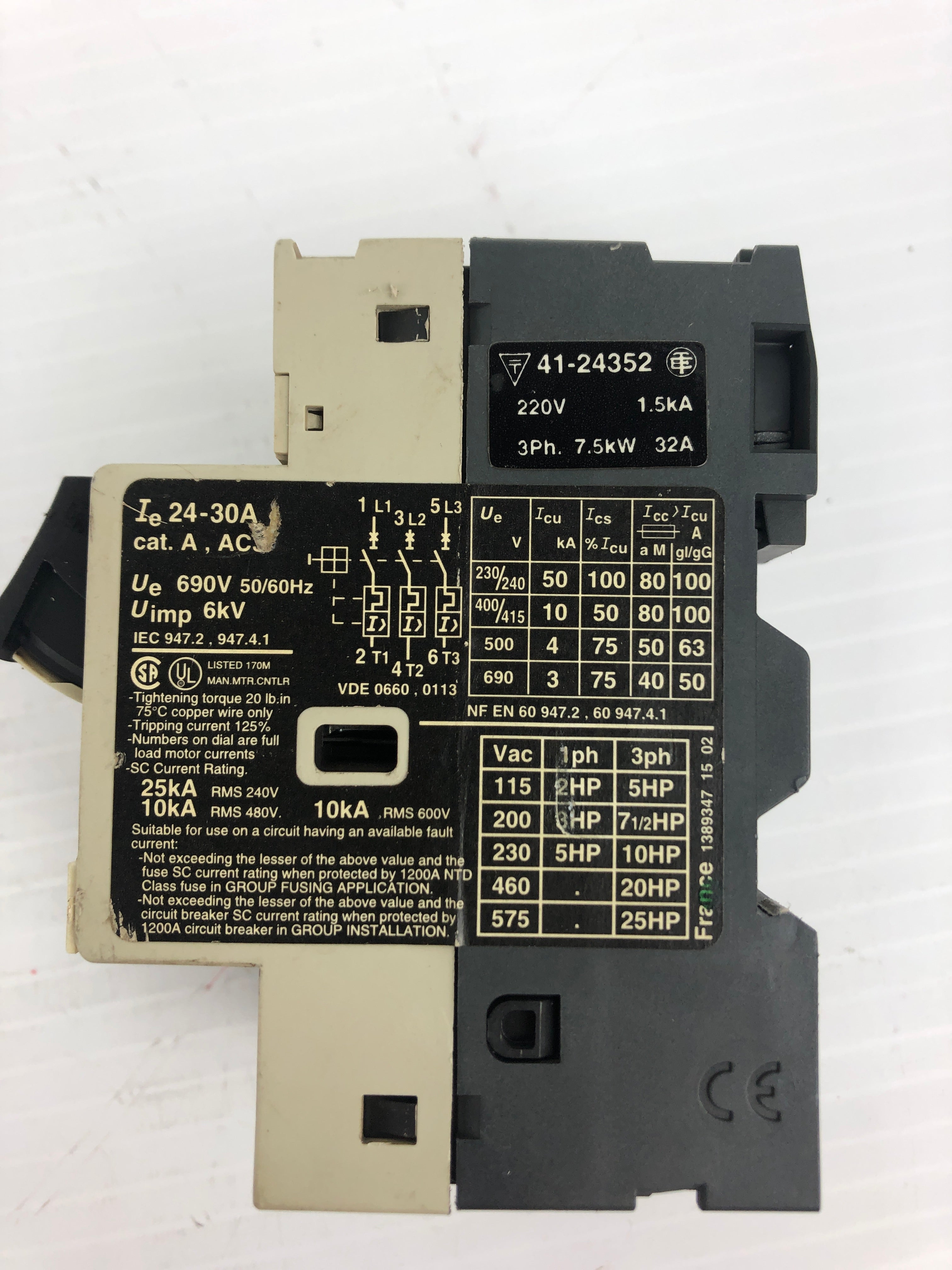 Telemecanique GV2-M32 Motor Circuit Breaker 220V 24-32A 1.5kA 7.5kW 3PH