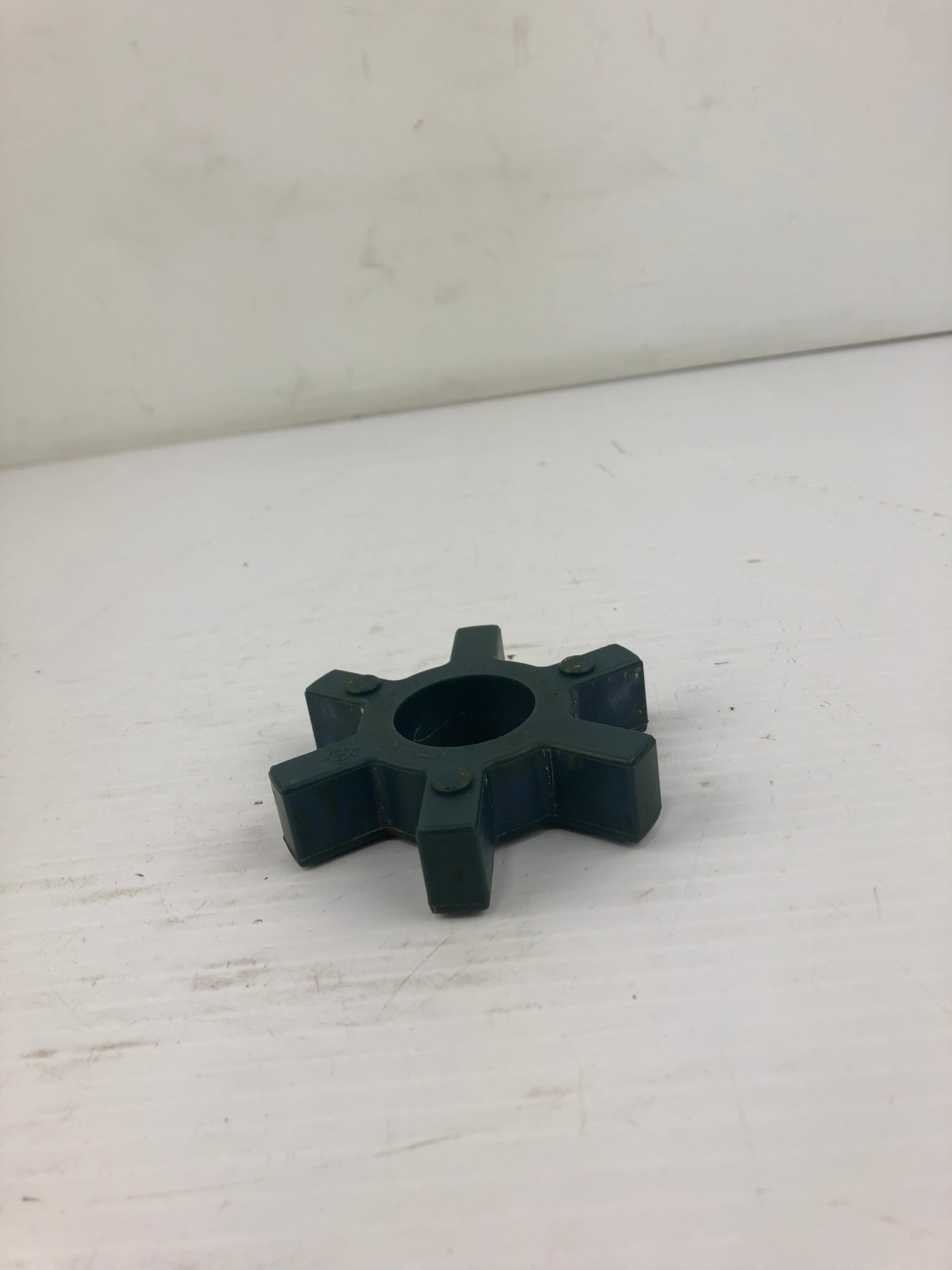 Lovejoy L-110 Rubber Spider Center Insert 11729 3.3" OD 1.19" ID