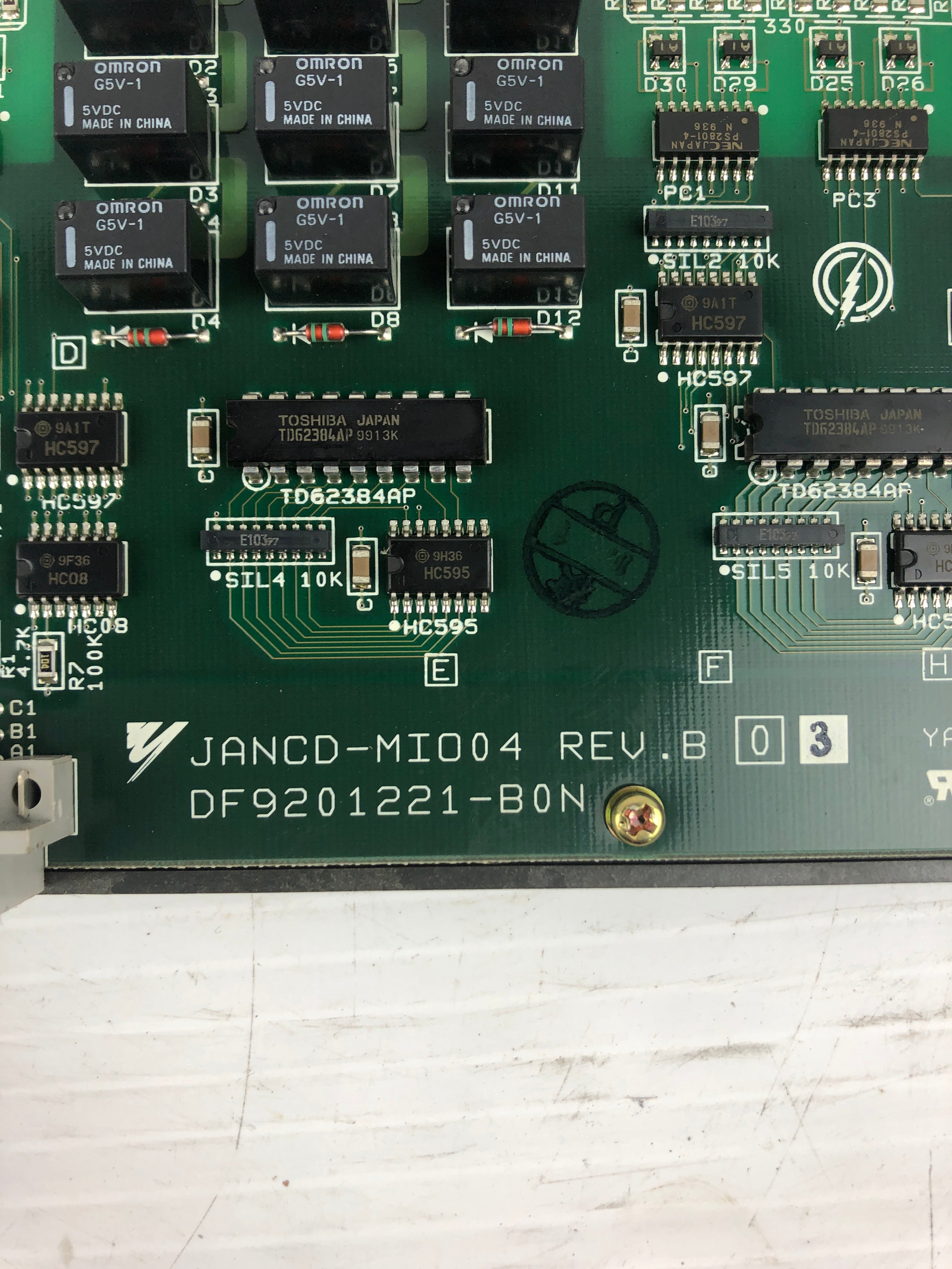 Yaskawa Electric JANCD-MIO04 Circuit Board DF9201221-B0N Rev. B