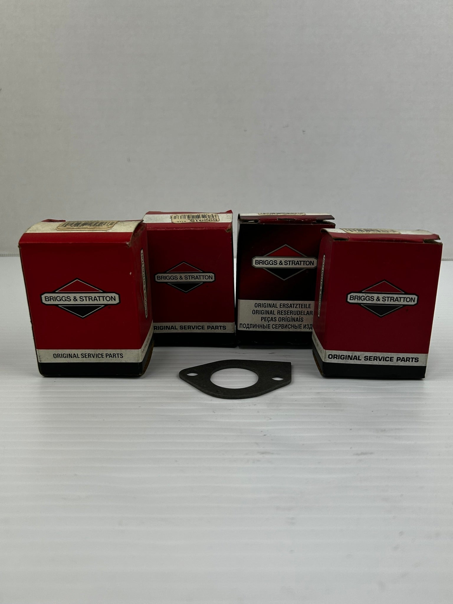 Briggs & Stratton 692915 9716 Gasket Intake - Lot of 4