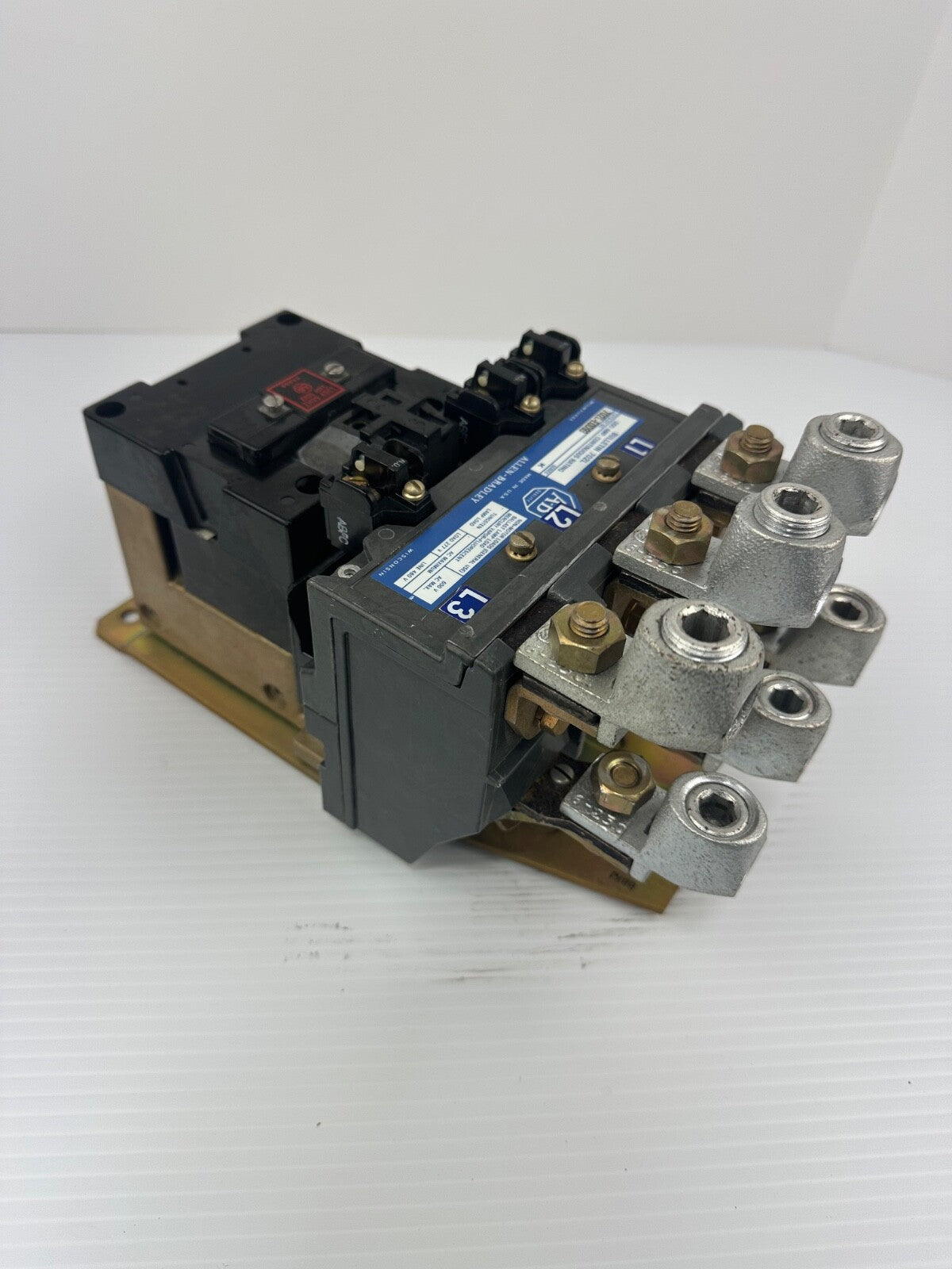 Allen Bradley 702L-E0D93 Contactor 702L Bulletin 200 Amp Series K