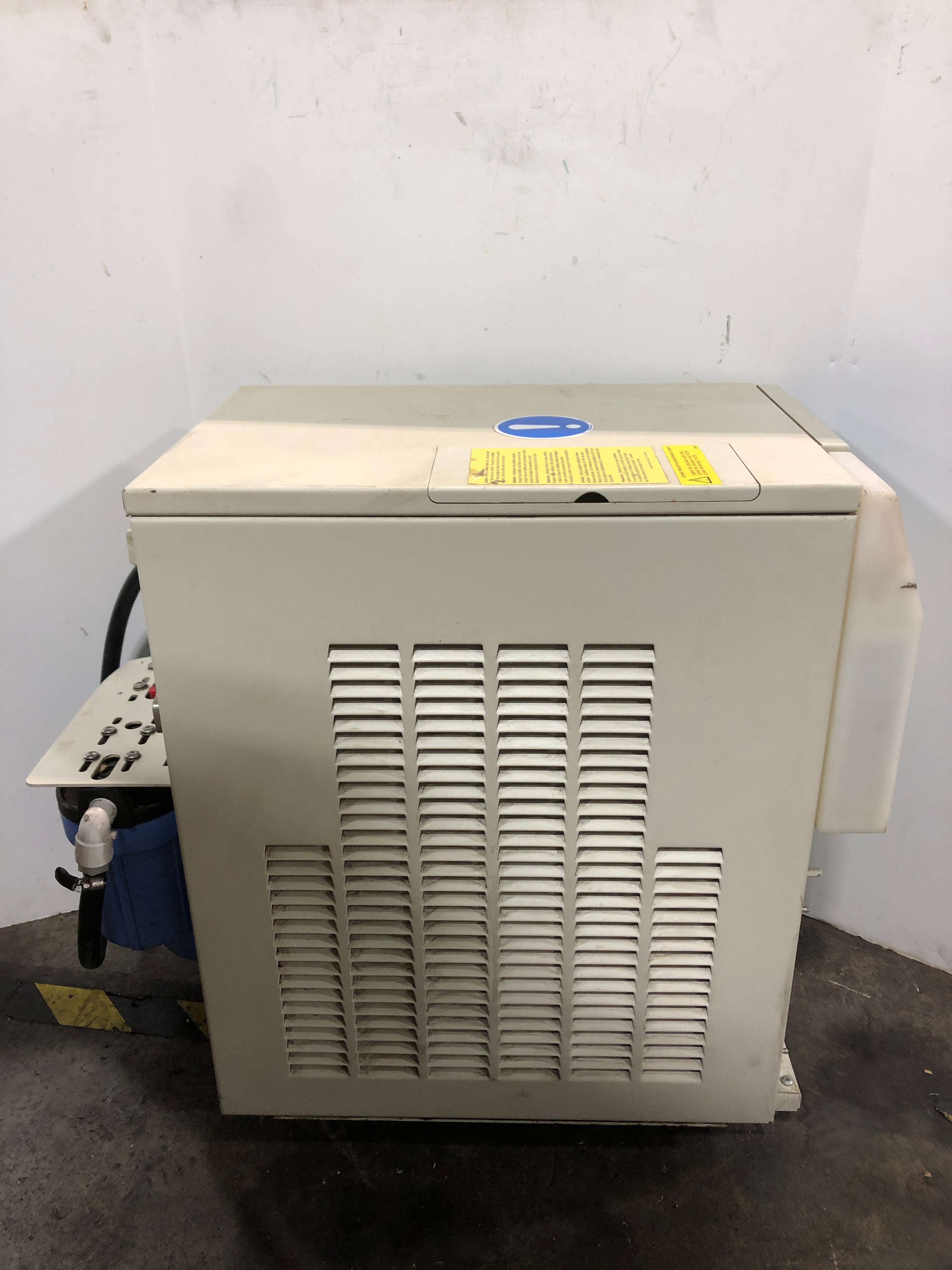 Thermo Scientific Neslab Merlin M33 Recirculating Chiller 263116030002