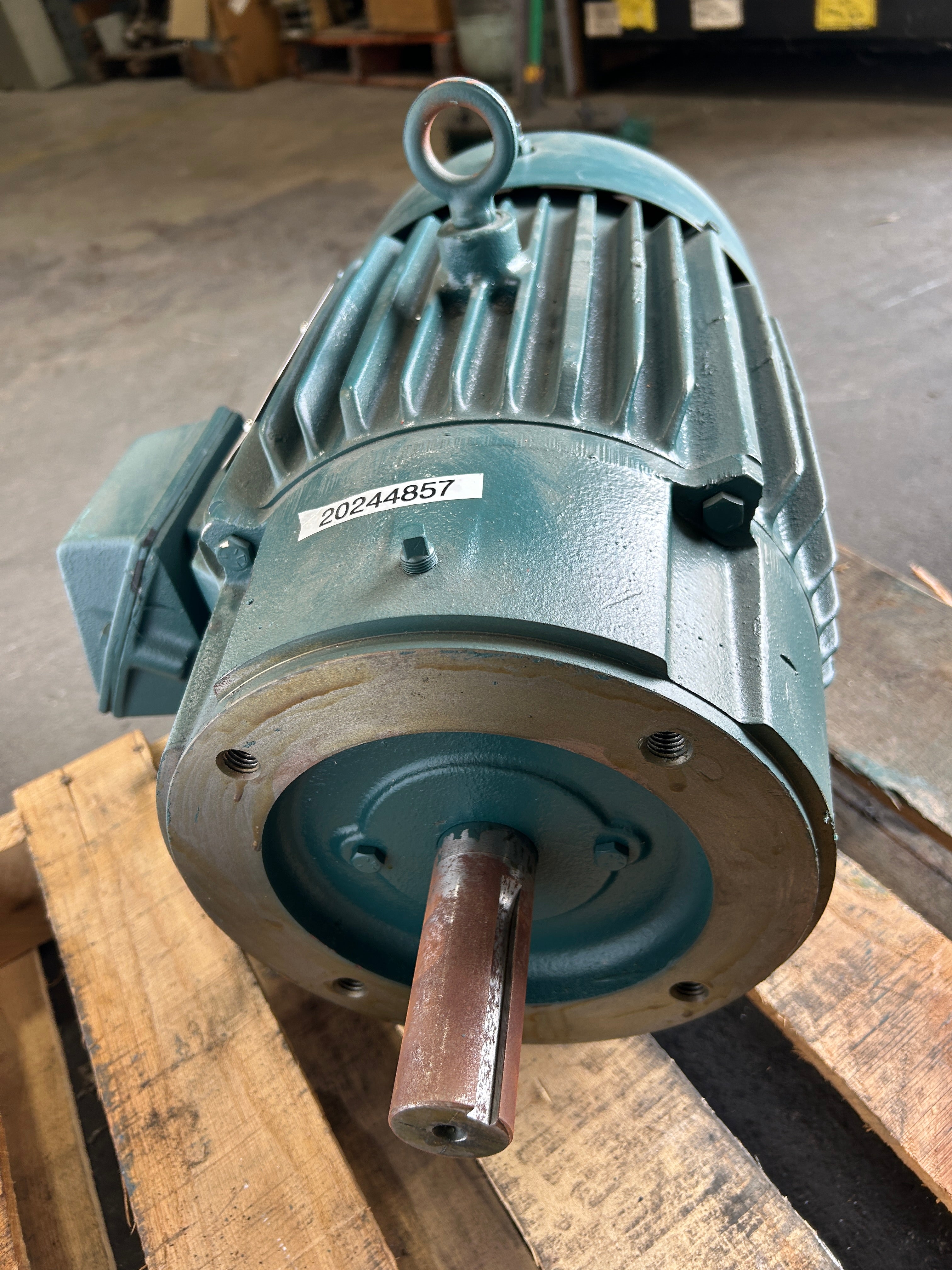 Reliance Electric P21G3832A AC Motor XE 7.5 HP 3PH 1760 RPM 213TC P21G3832-3