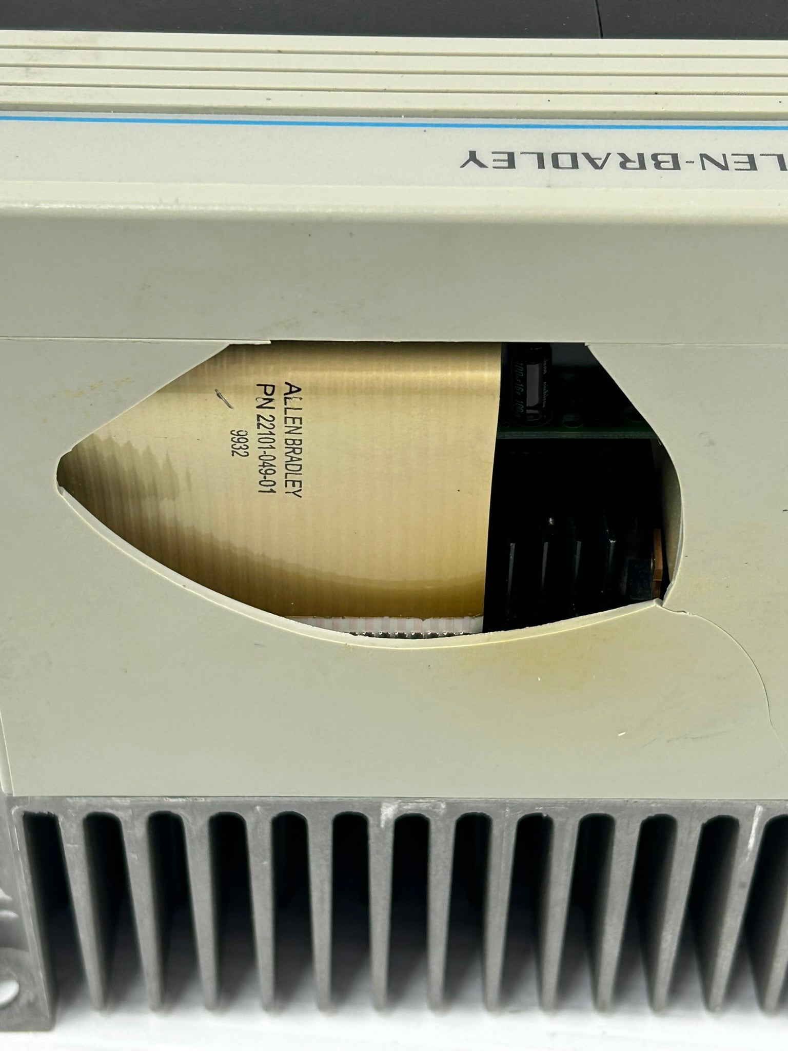 Allen Bradley 1305-BA04A Variable Frequency Drive Series C - Broken Case