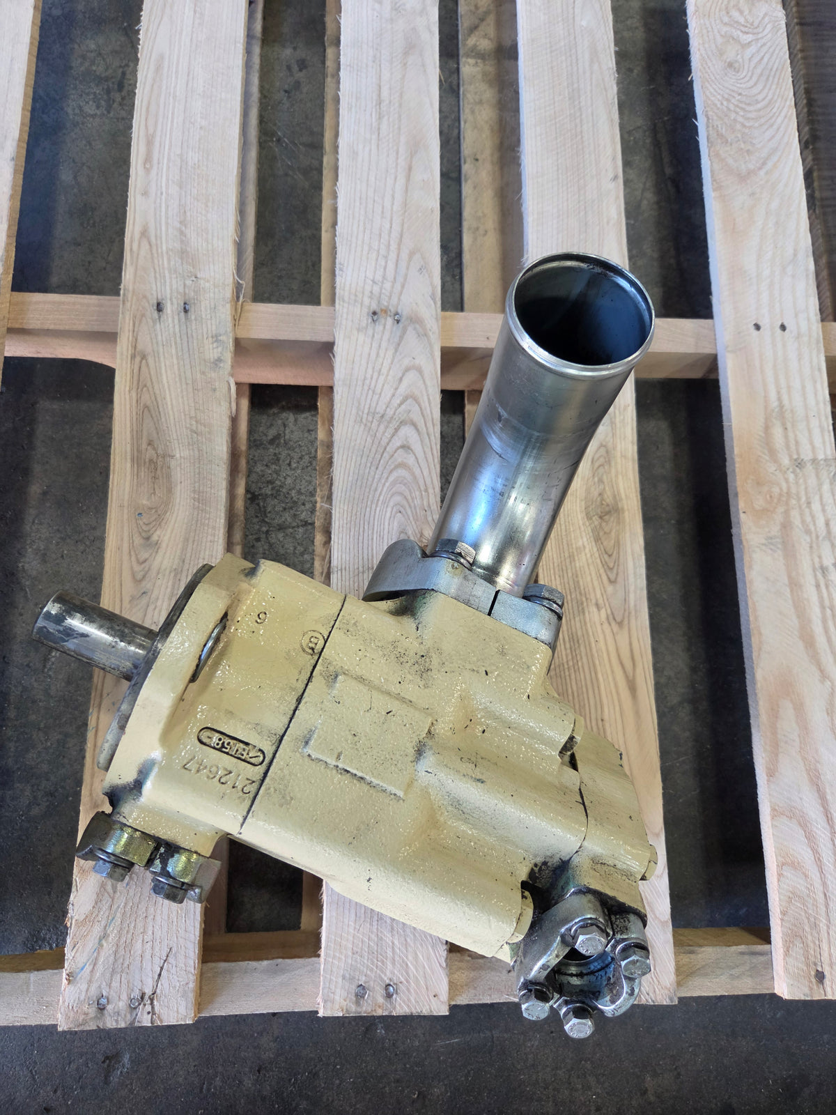 Vickers 3525VQ38A21-1BA20 Double Hydraulic Vane Pump 38/21 GPM Eaton 18G08G0297