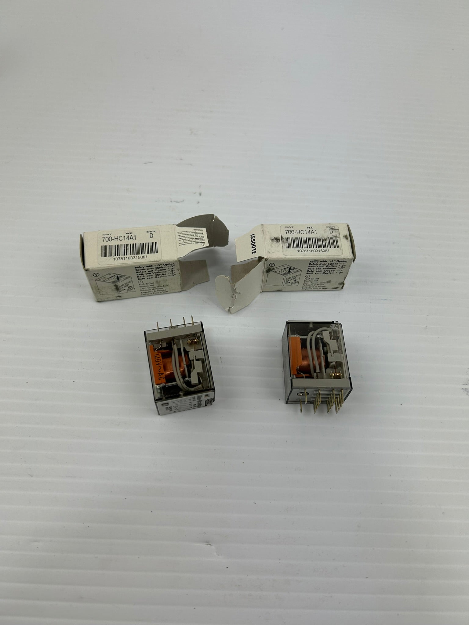 Allen-Bradley 700-HC14A1 Relay Series D - Lot of 2