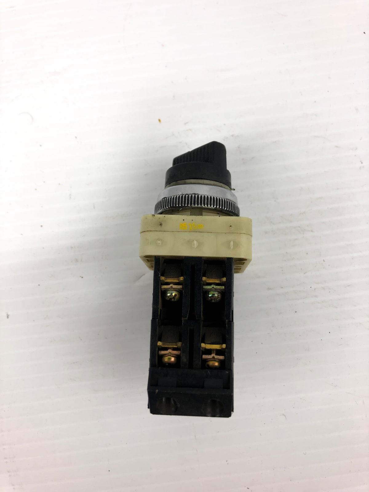 Fuji Electric AH30-P2 On Off Command Switch