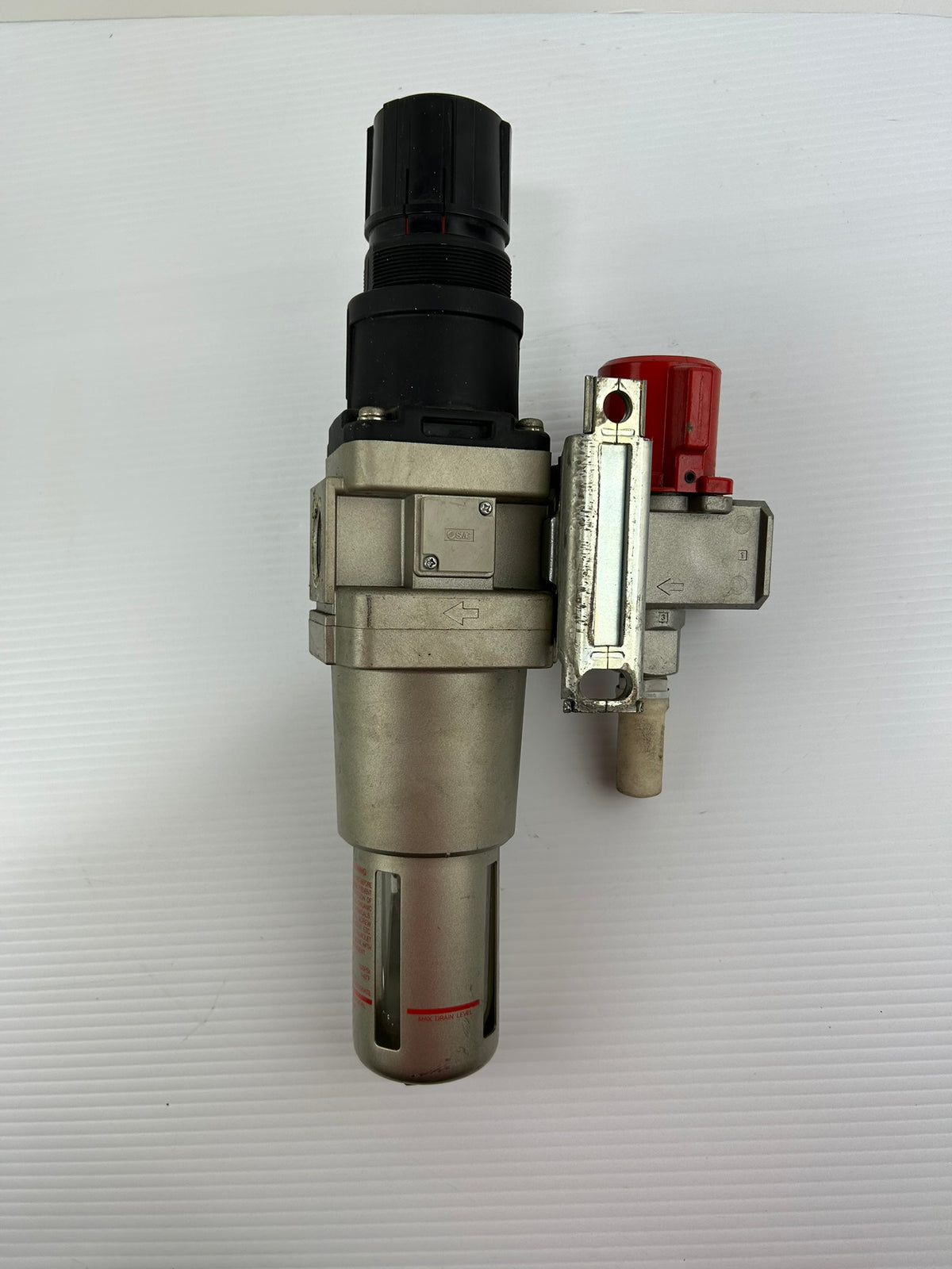 SMC AW60-N10-Z Filter Regulator with VHS50-N10-Z Pneumatic Lockout Valve