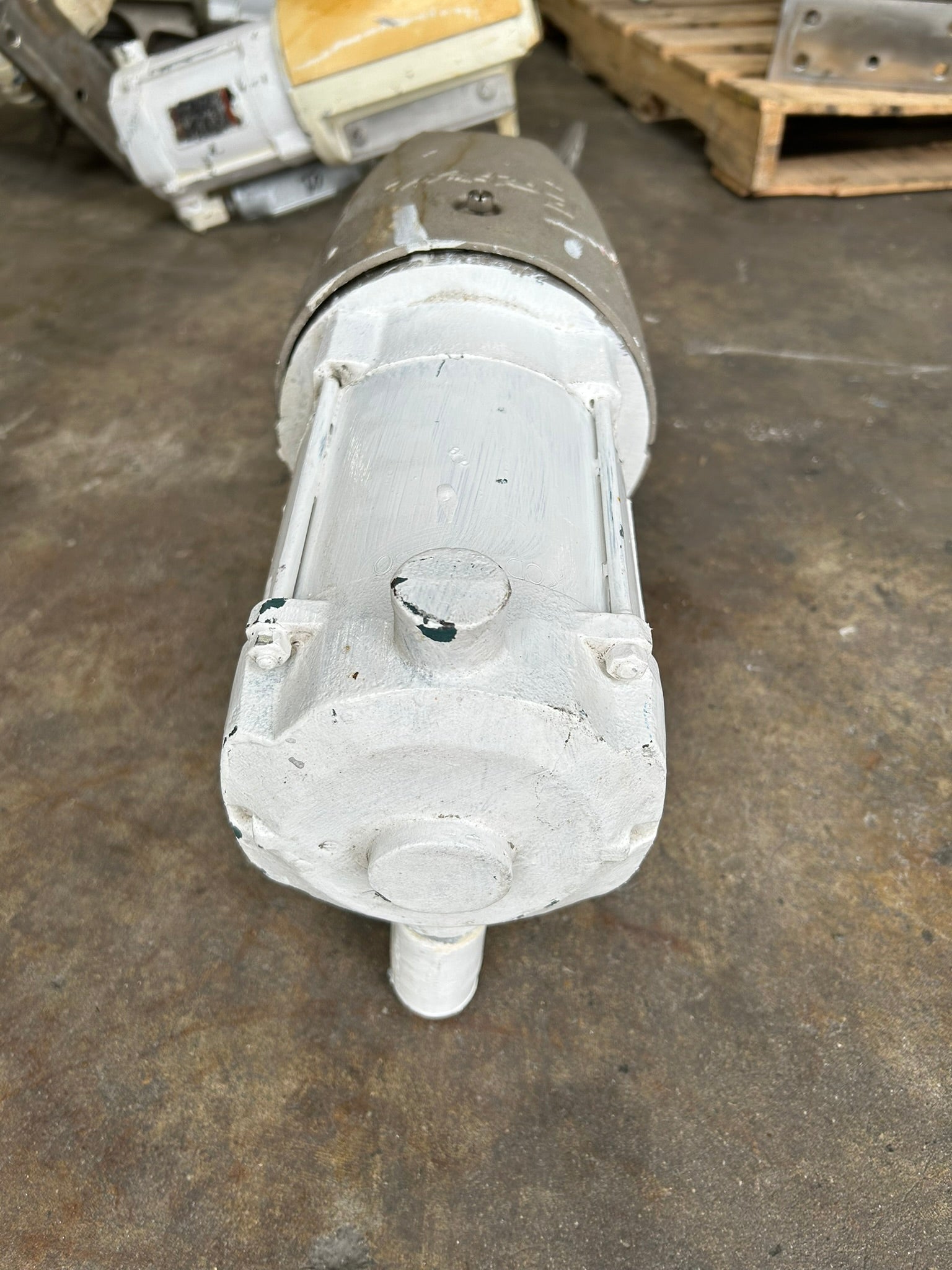 Eastern RH-2 Drum Barrel Mixer with Reliance Electric Motor P48G2405R-JZ