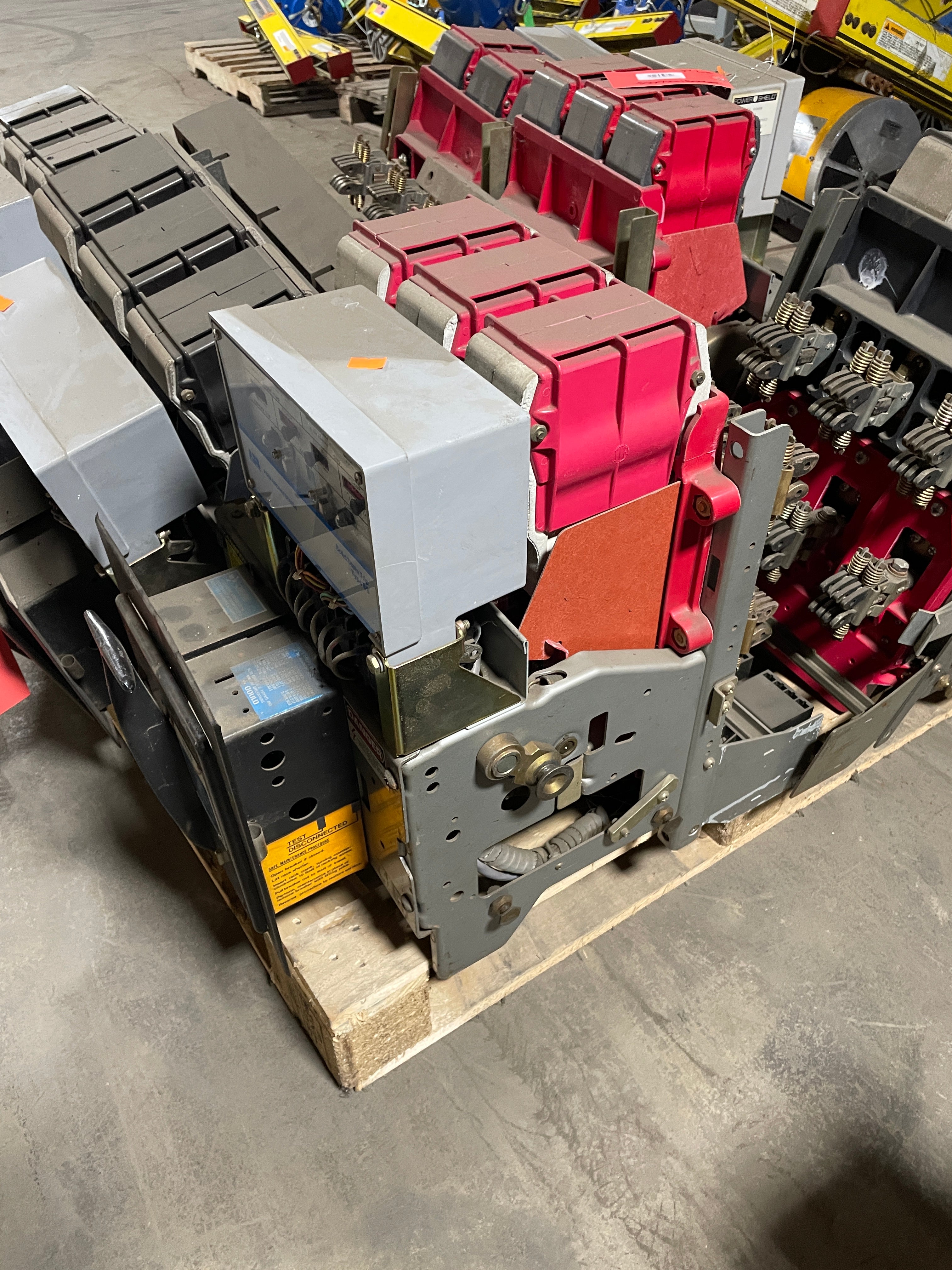 ABB K-600S K-Line Power Circuit Breaker 600A 50/60 Hz 600VAC K600S with SS3 Trip