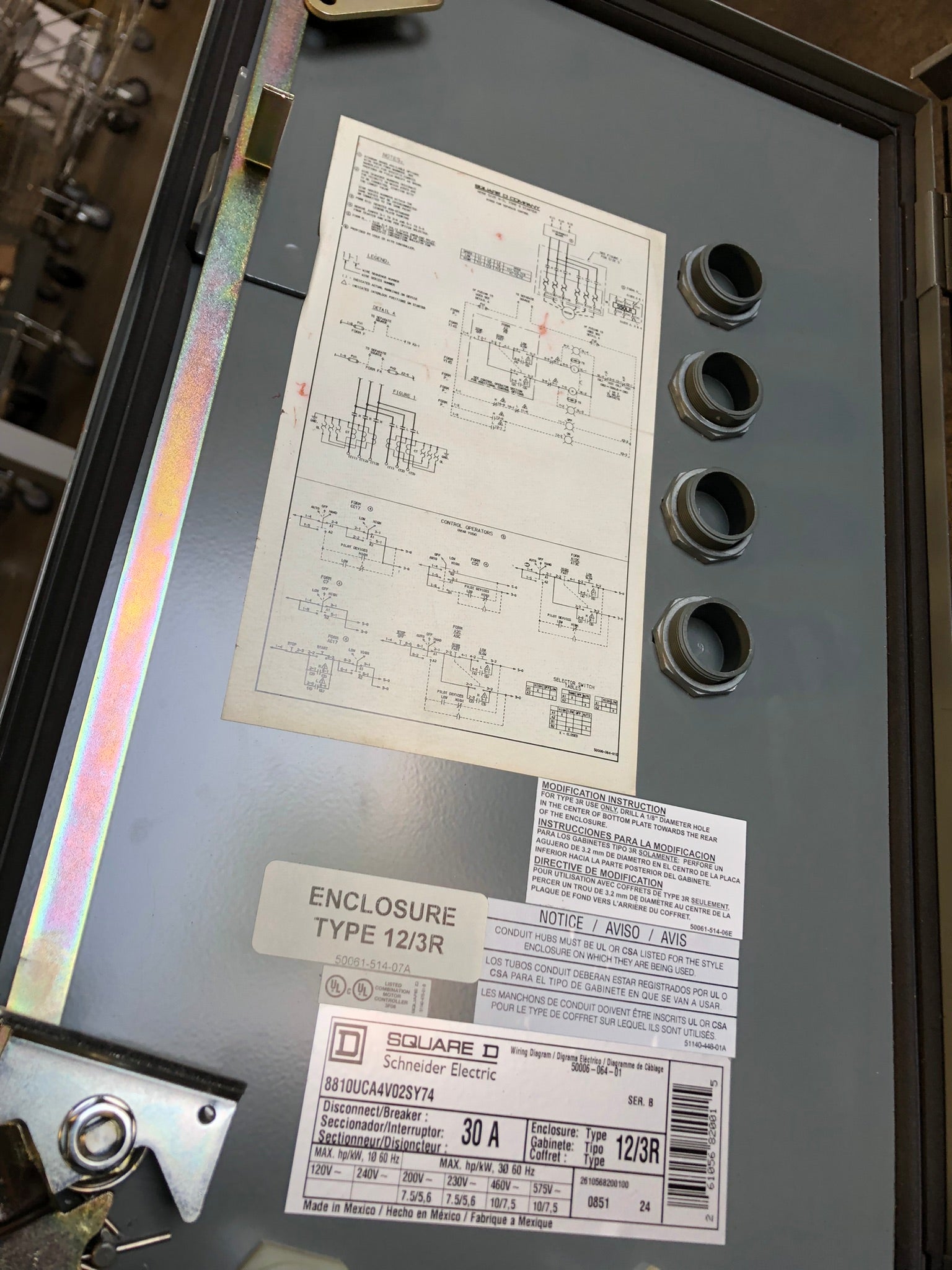 Square D 8810UCA4V02SY74 Combination Starter 30A Breaker Disconnect Type 12/3R
