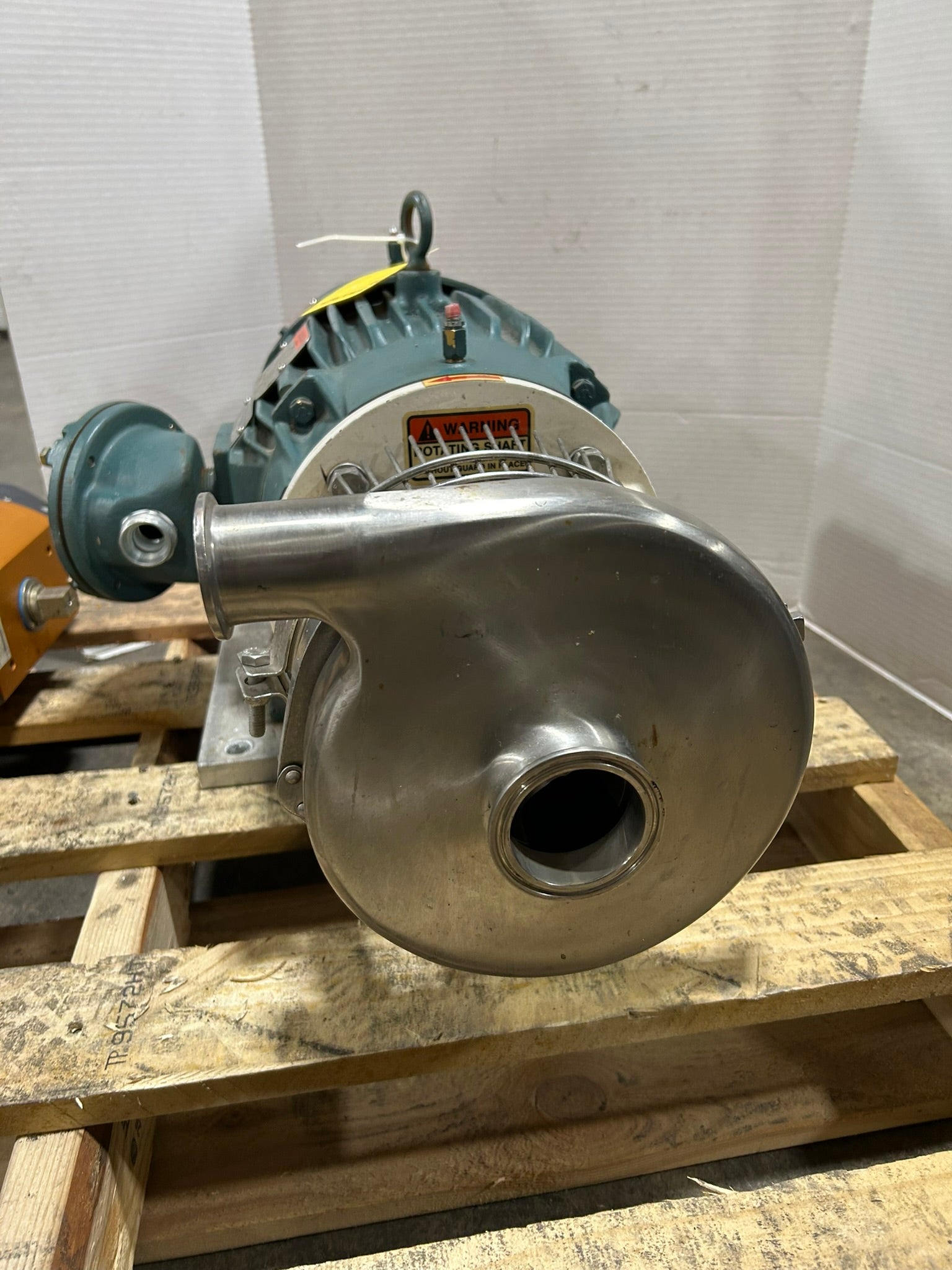 Reliance Electric 01MCN90234 G002 AD XEX Duty Master Motor 7.5HP 3PH Admix OES-2