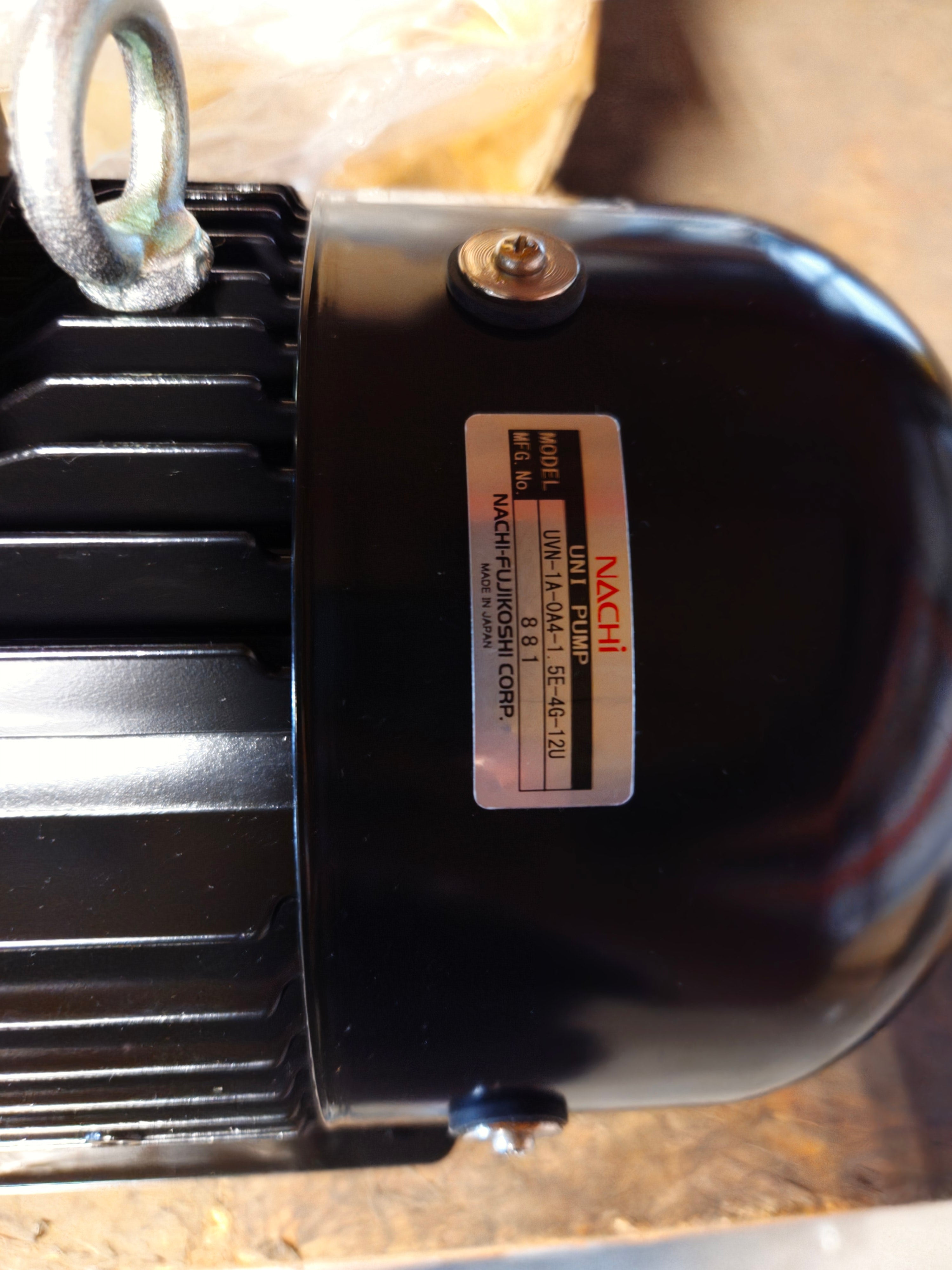 Nachi UVN-1A-0A4-1.5E-4G-12U AC Induction Motor 1.5kW 4P 1730 RPM 460VAC 3 Phase