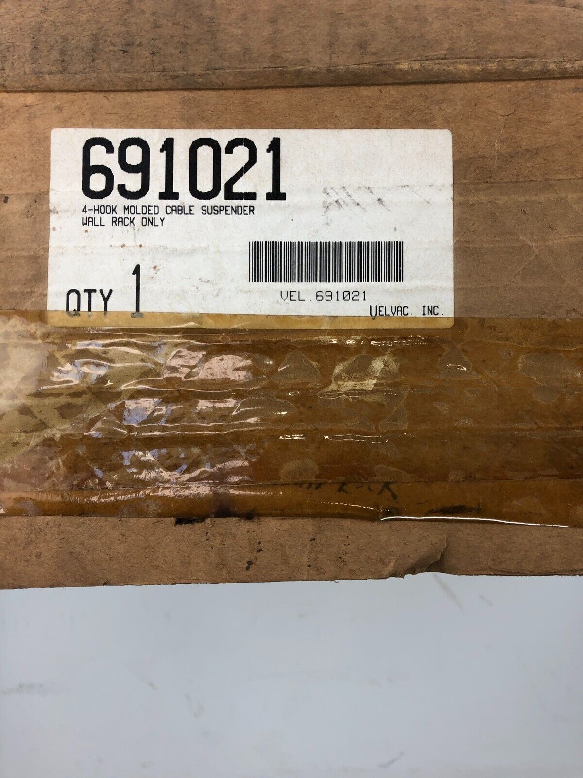 Velvac 691021 4-Hook Molded Cable Suspender Wall Rack