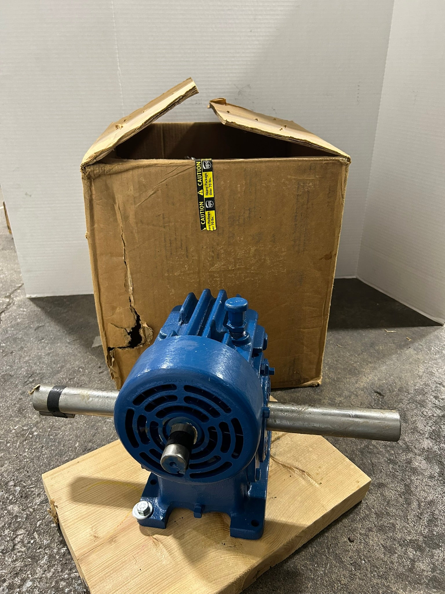 cleveland gear Cleveland 30RF Worm Gear Speed Reducer Series 181C Ratio 5L