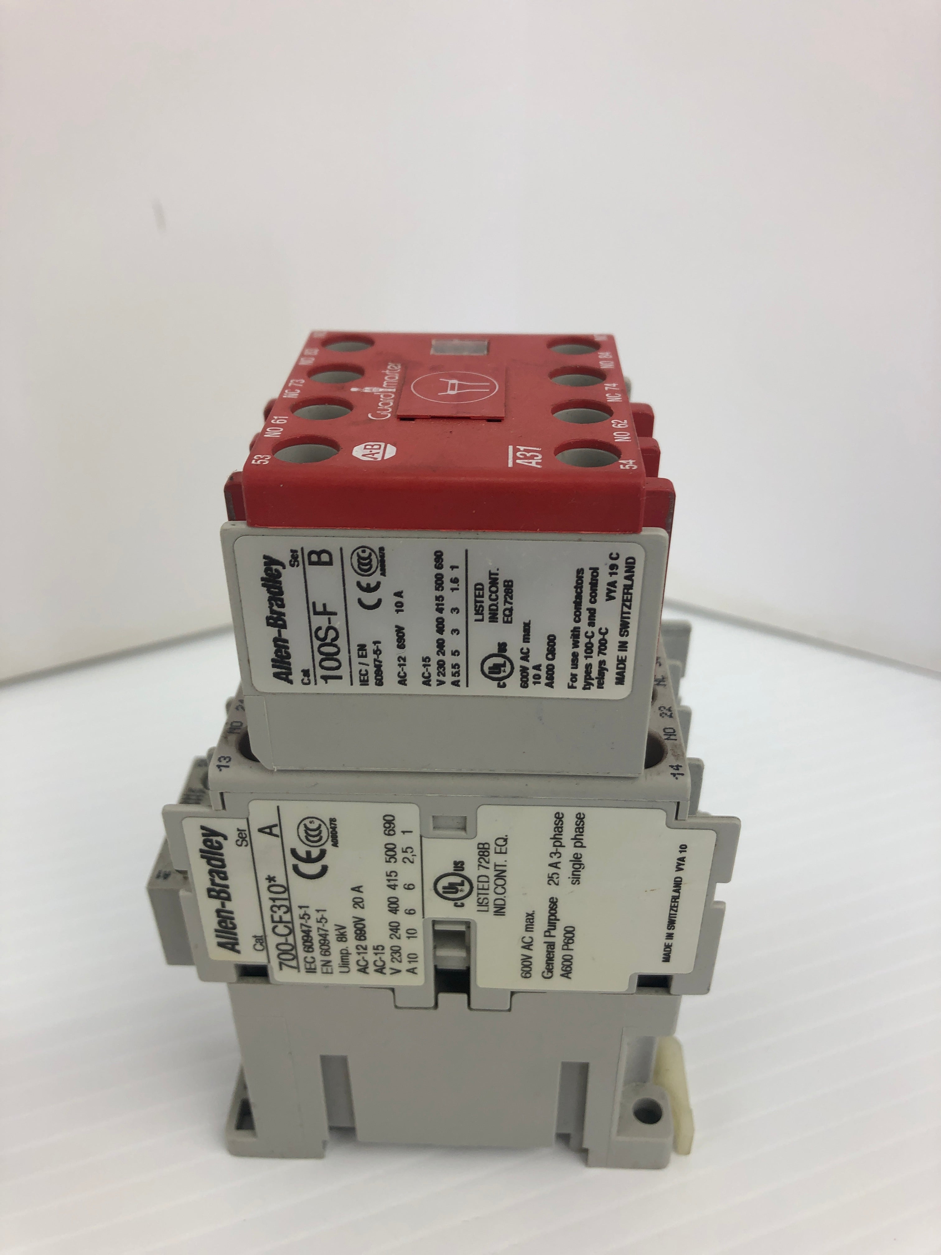 Allen-Bradley 700-CF310* Relay Ser. A 100S-F Guard Master Contact Block
