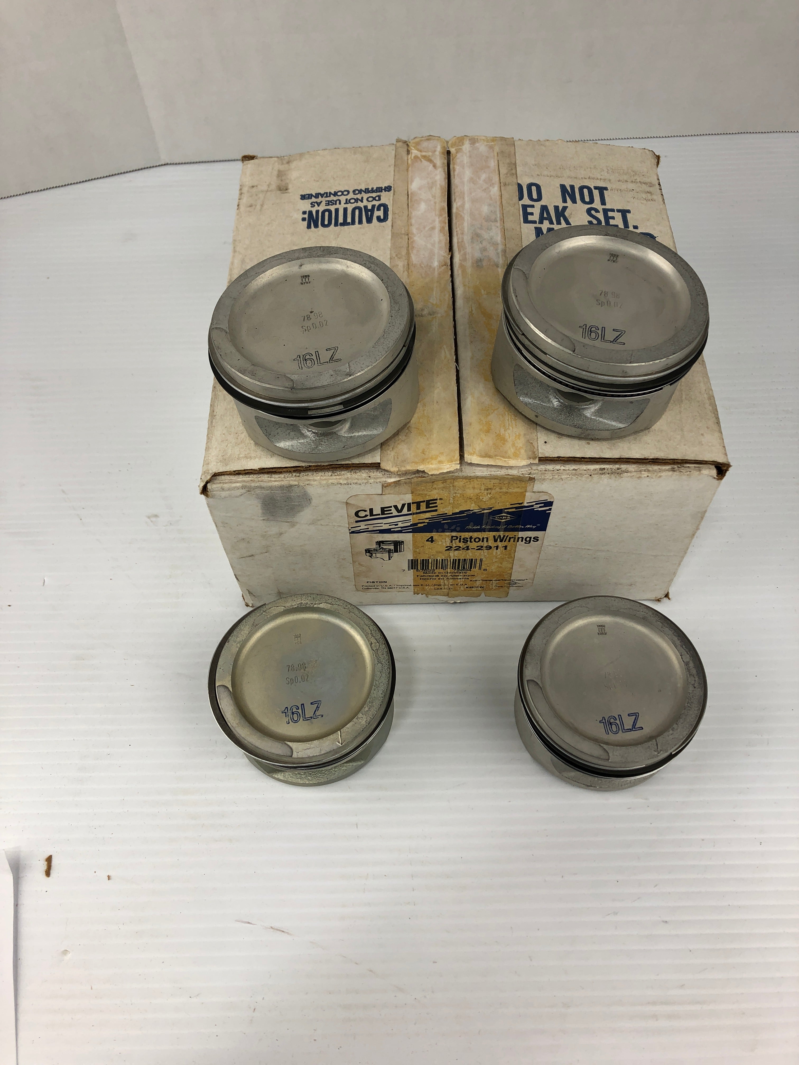 Clevite 2242911 Engine Piston with Rings 224-2911 - Box of 4