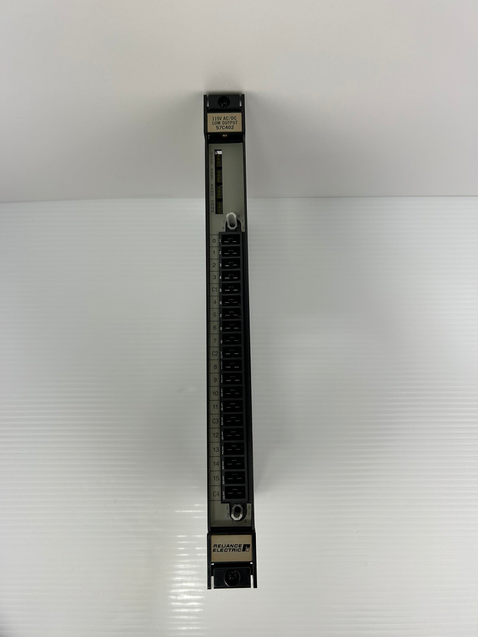 Reliance Electric 57C402 AC/DC Low Output Module 57402-D J-3624 115V 0.2A