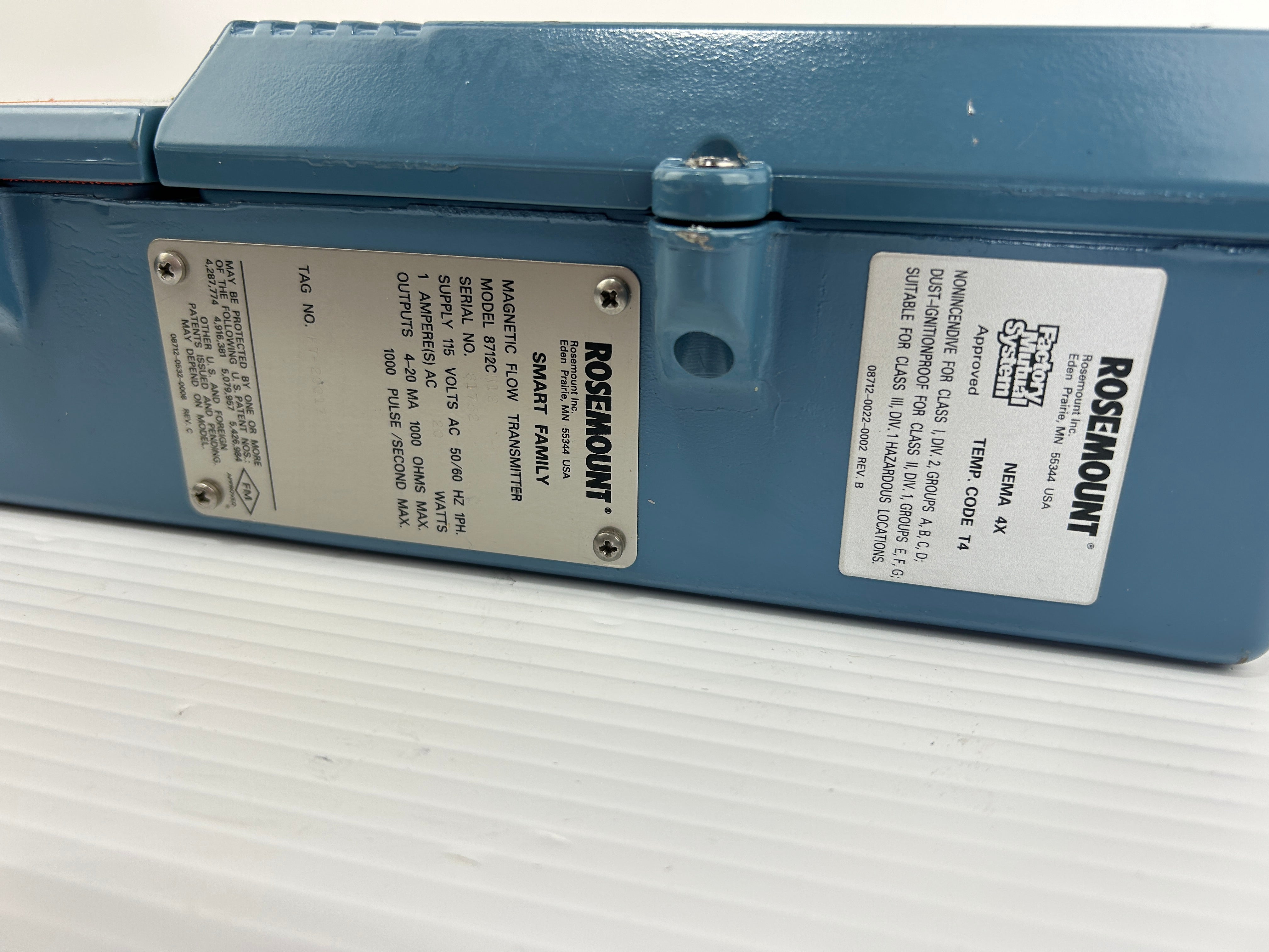 Rosemount 8712CR12 Magnetic Flow Transmitter Smart Family 8712-CR12