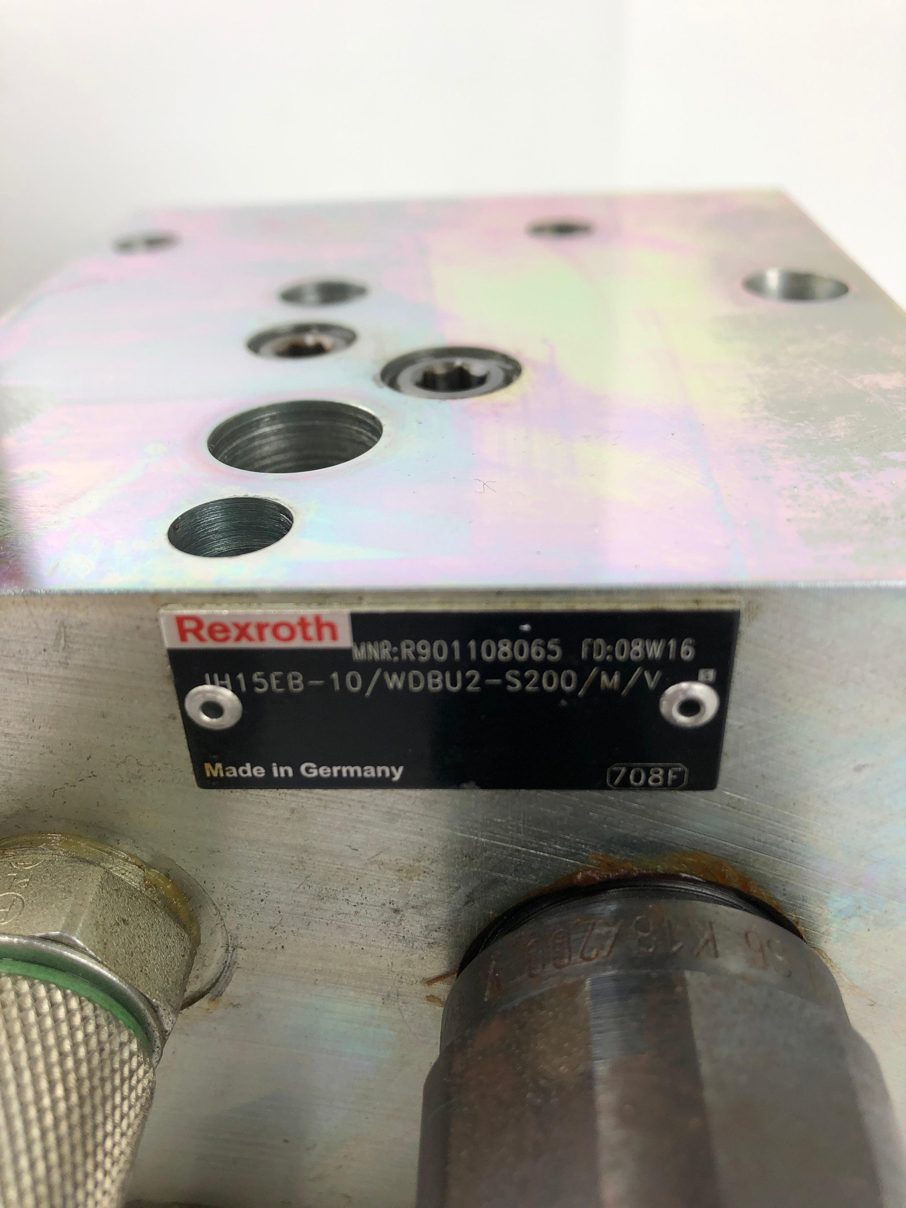 Rexroth Valve Block IH15EB-10/WDBU2-S200/M/V R901108065