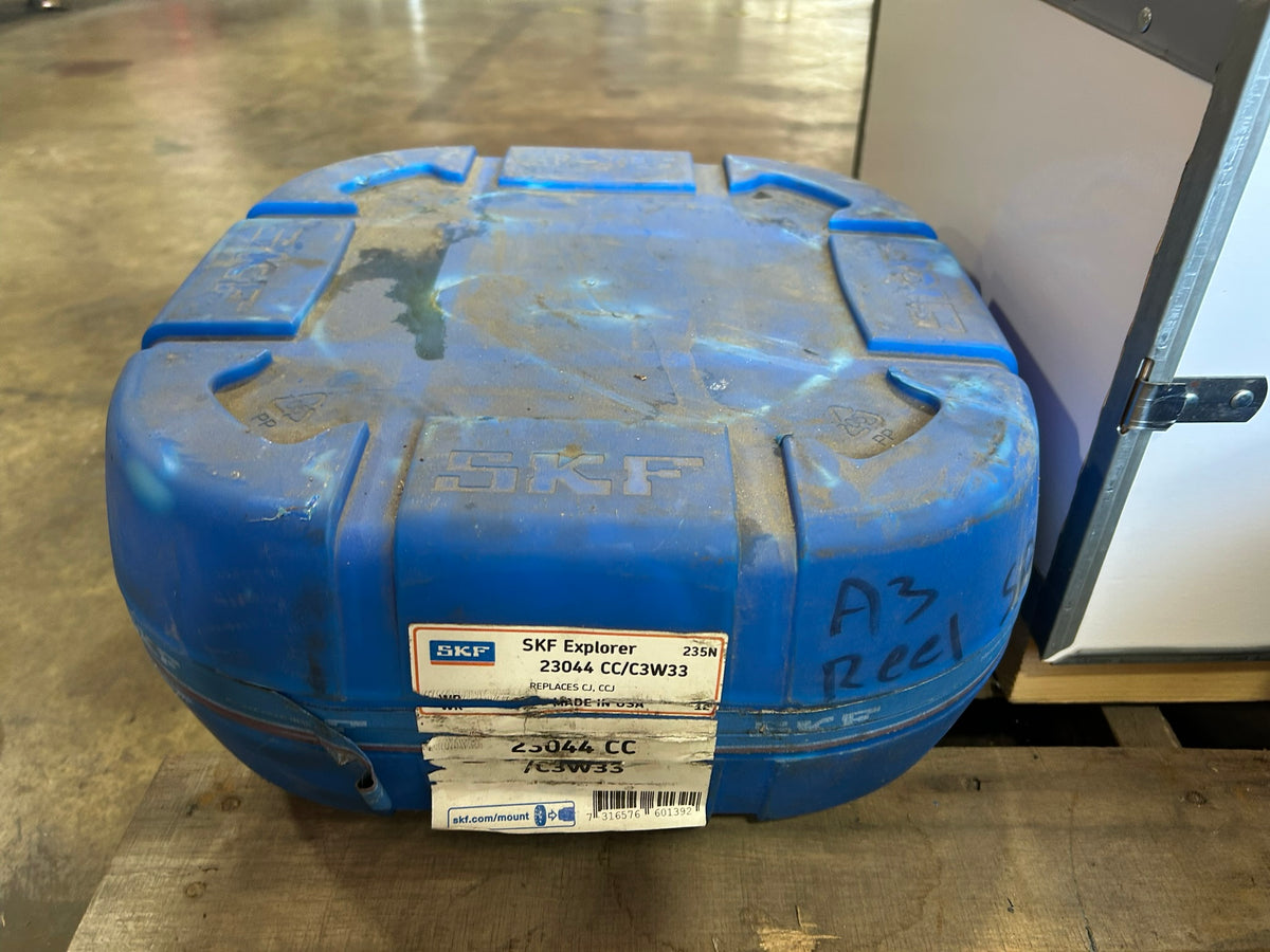 SKF 23044 CC/C3W33 Spherical Roller Bearing 23044CCC3W33 (Replaces CJ, CCJ)