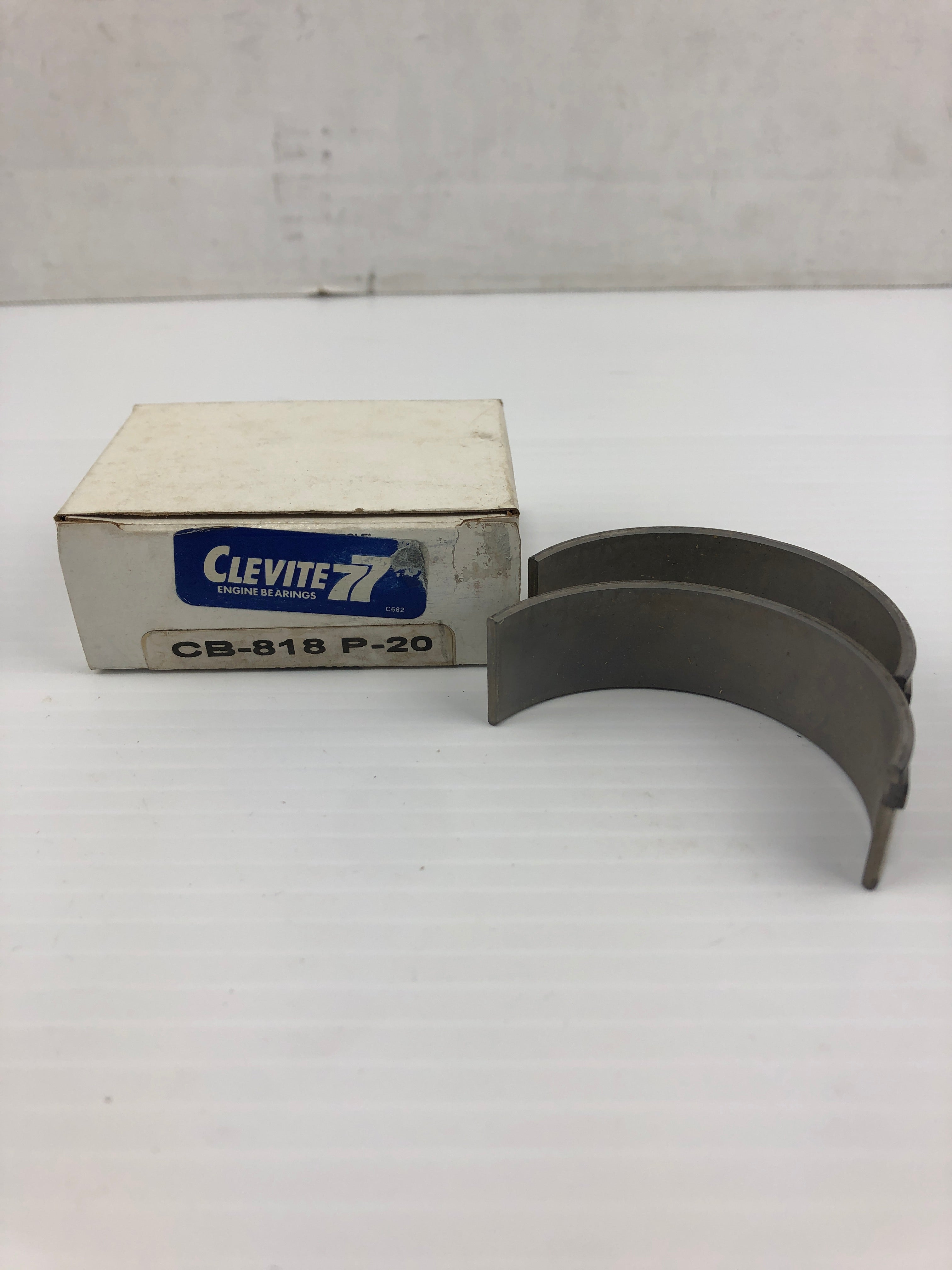 Clevite CB818P20 Engine Connecting Rod Bearing Pair CB-818 P-20