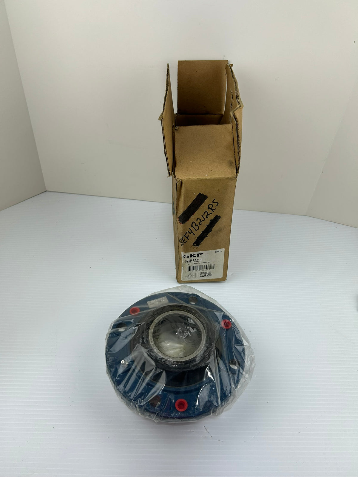 SKF FYRP 2 1/2 H 4-Bolt Piloted Flange Unit Roller Collar Mount Bearing 2.5" Bore