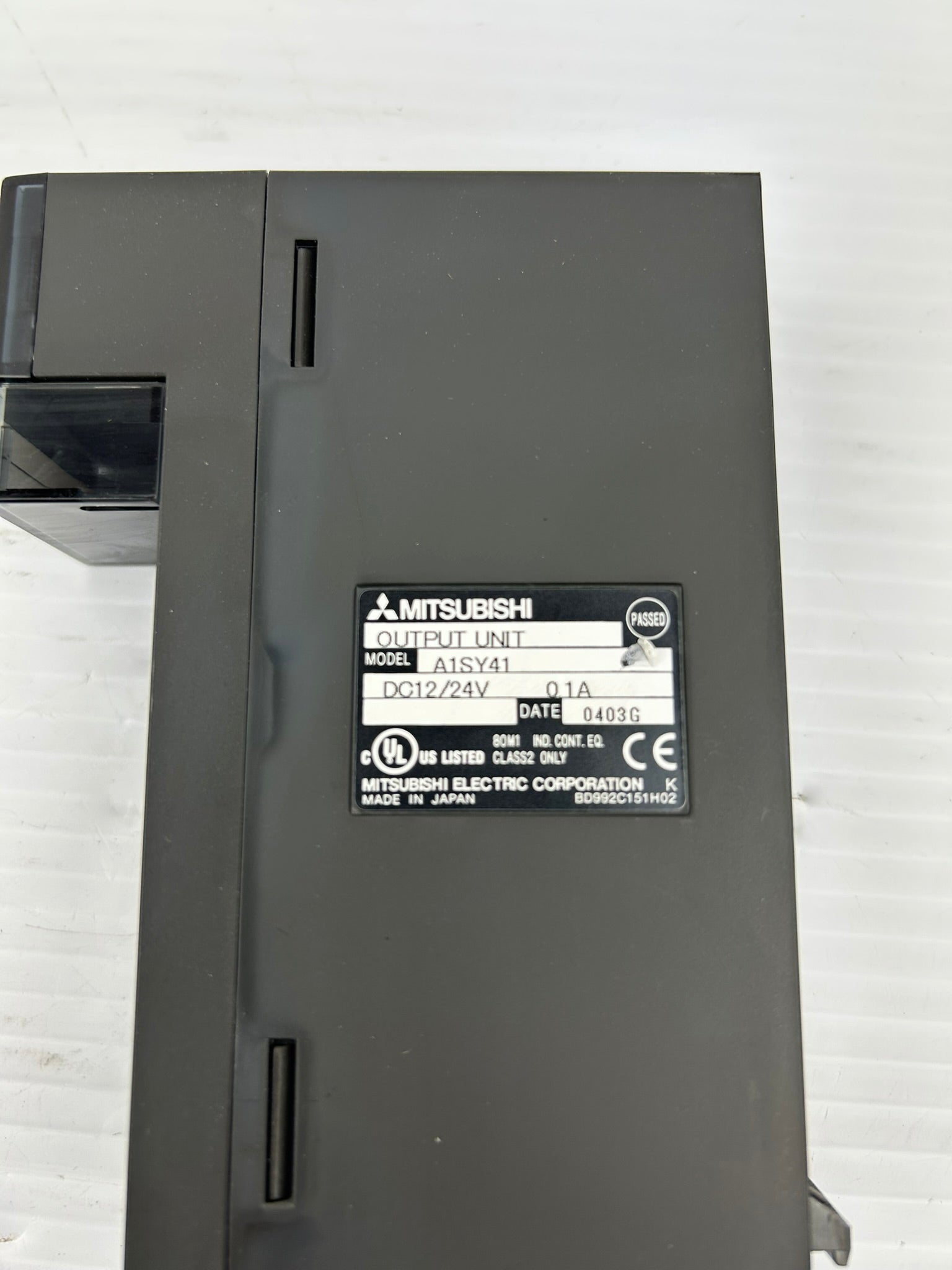 Mitsubishi A1SY41 Output Unit PLC Module 12/24VDC 0.1A