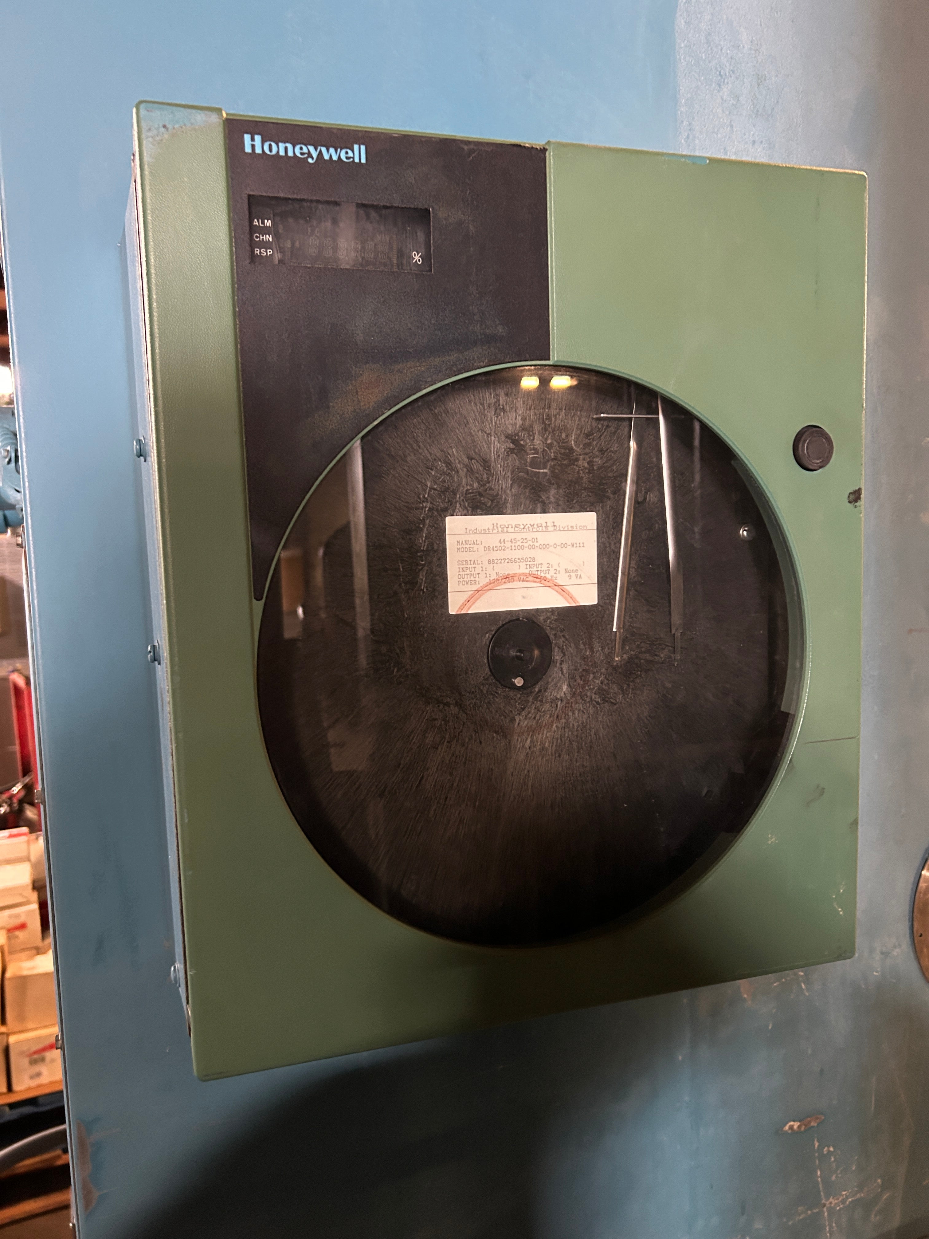 Thermotron SM-16 Environmental Test Chamber