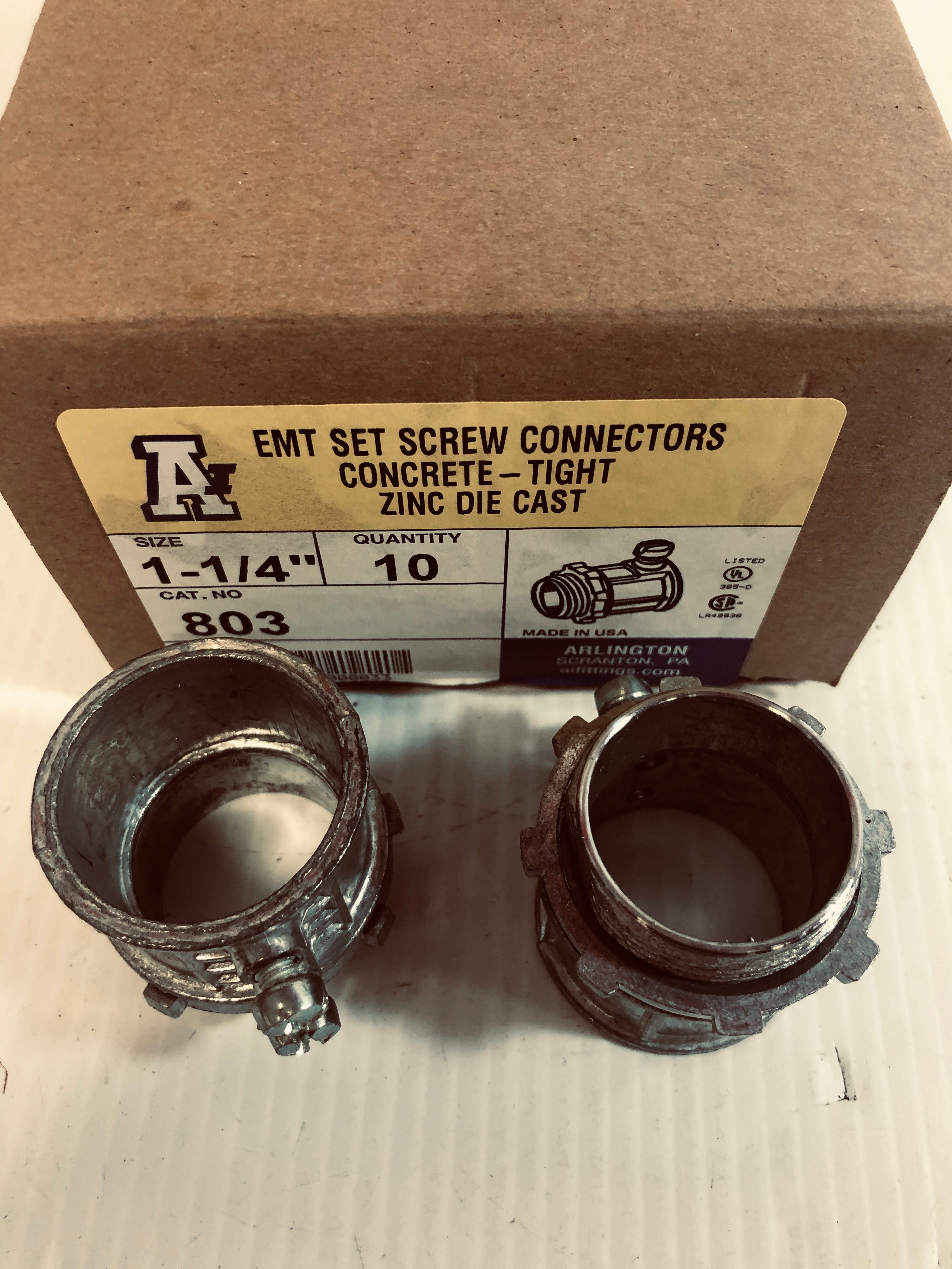 Arlington 803 Set Screw Connector Concrete Tight Zinc Die Cast 1-1/4" Box of 10