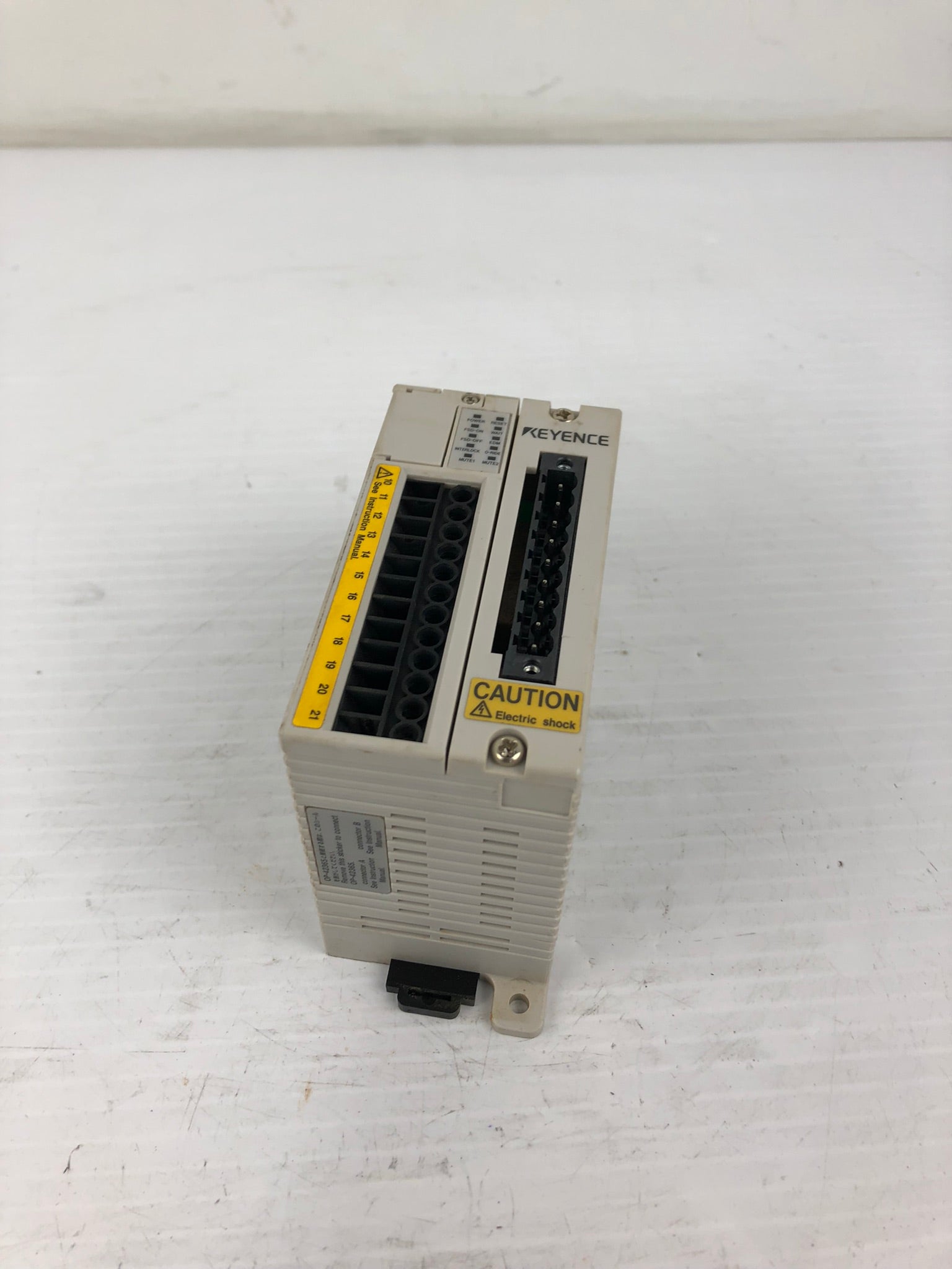 Keyence SL-T11R Power Supply 24VDC