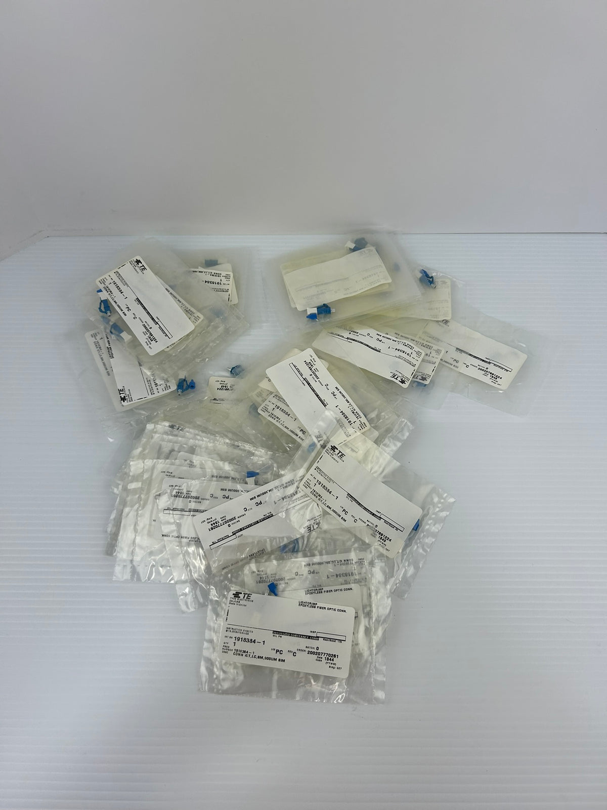 Tyco Electric 1918384-1 Lightcrimp Epoxyless Fiber Optic Connector - Lot of 53