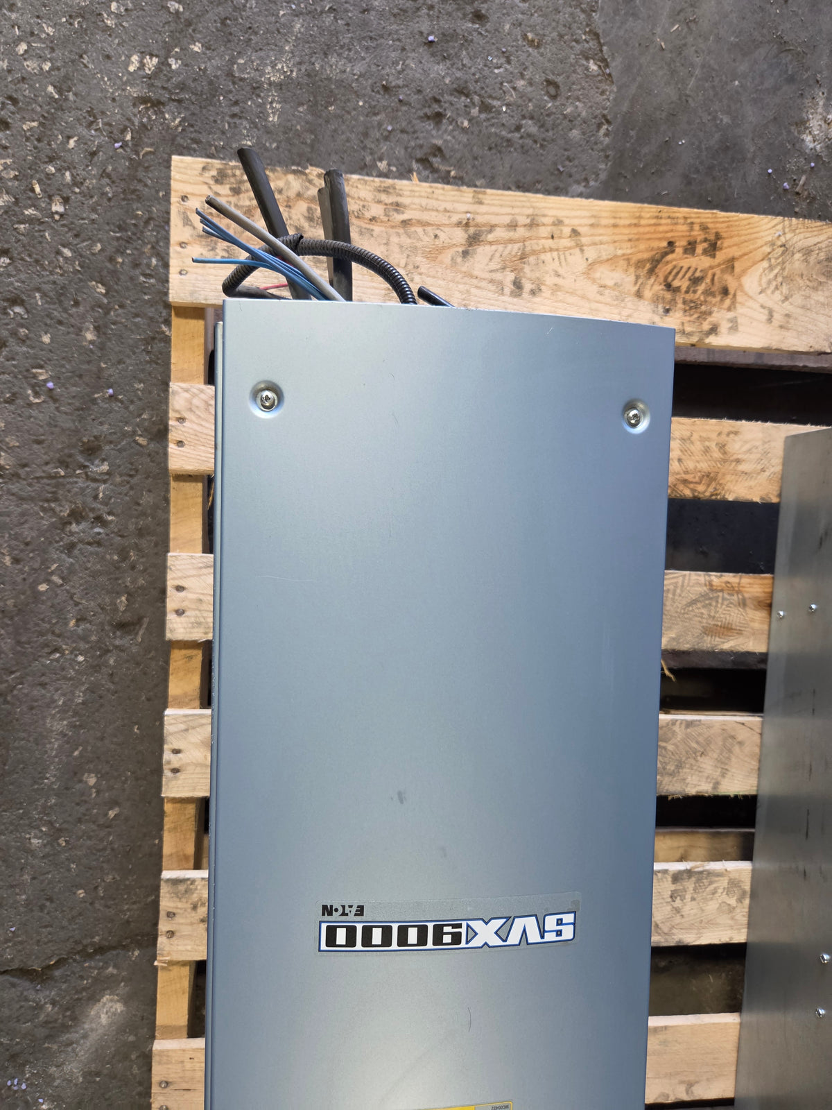 Eaton SVX9000 VFD Drive SVX075A1-4A1N1 NEMA Type 1 PX0140411N 3PH 500V 140A