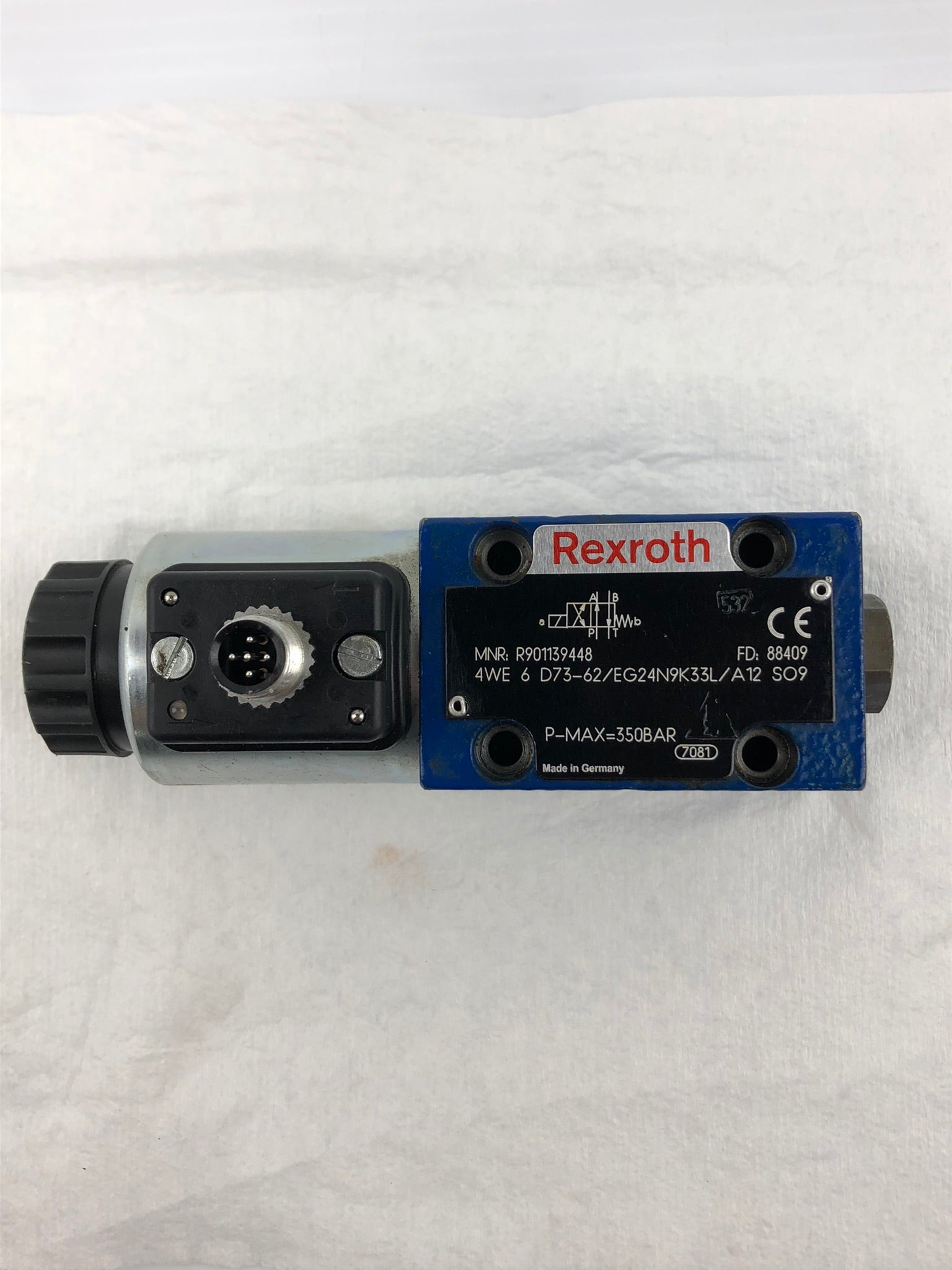 Rexroth 4WE 6 D73-62/EG24N9K33L/A12 SO9 Control Valve R901139448