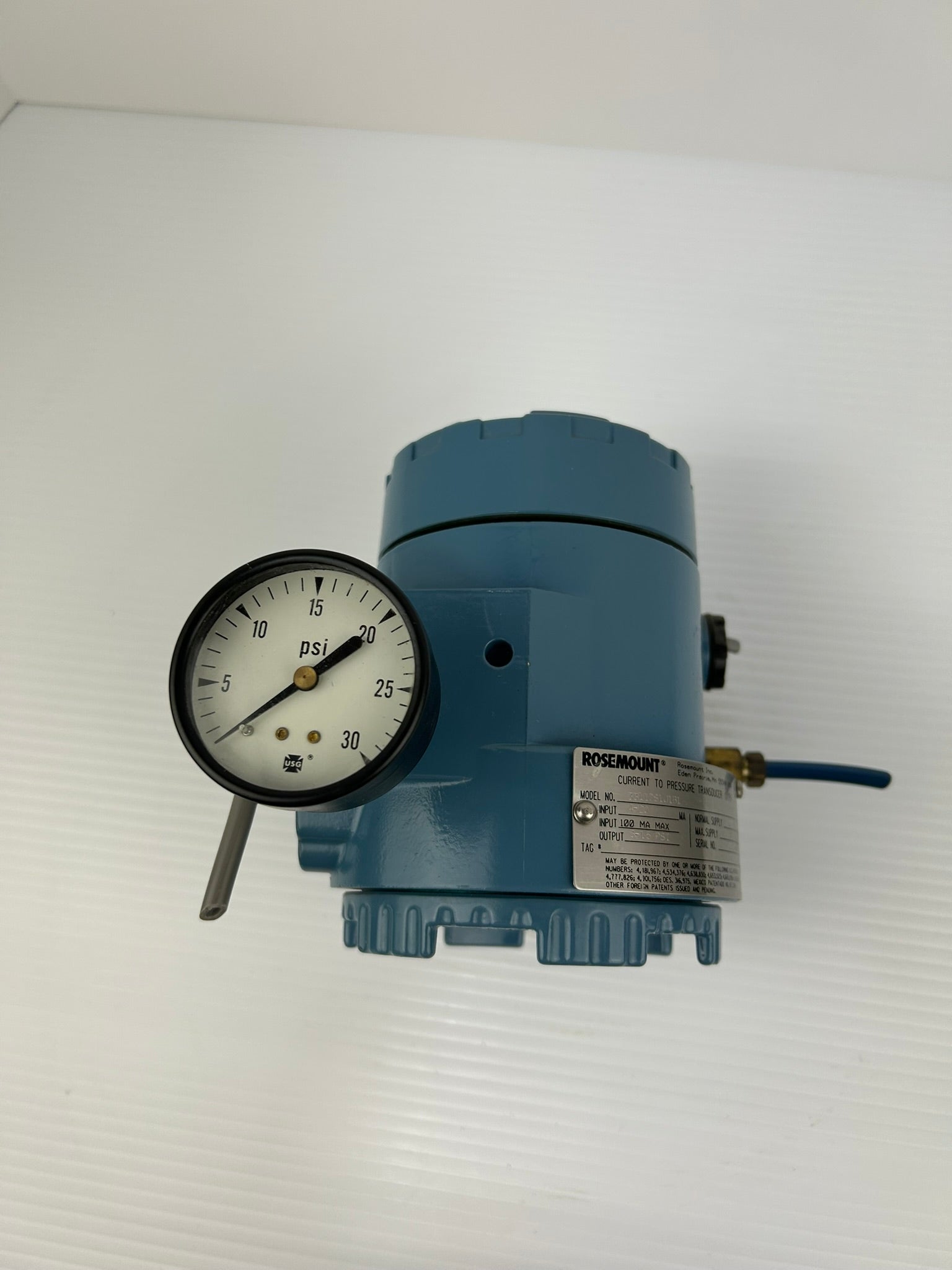 Rosemount 3311DS1J1B1 Pressure Transducer with Pressure Gauge 0-30 PSI