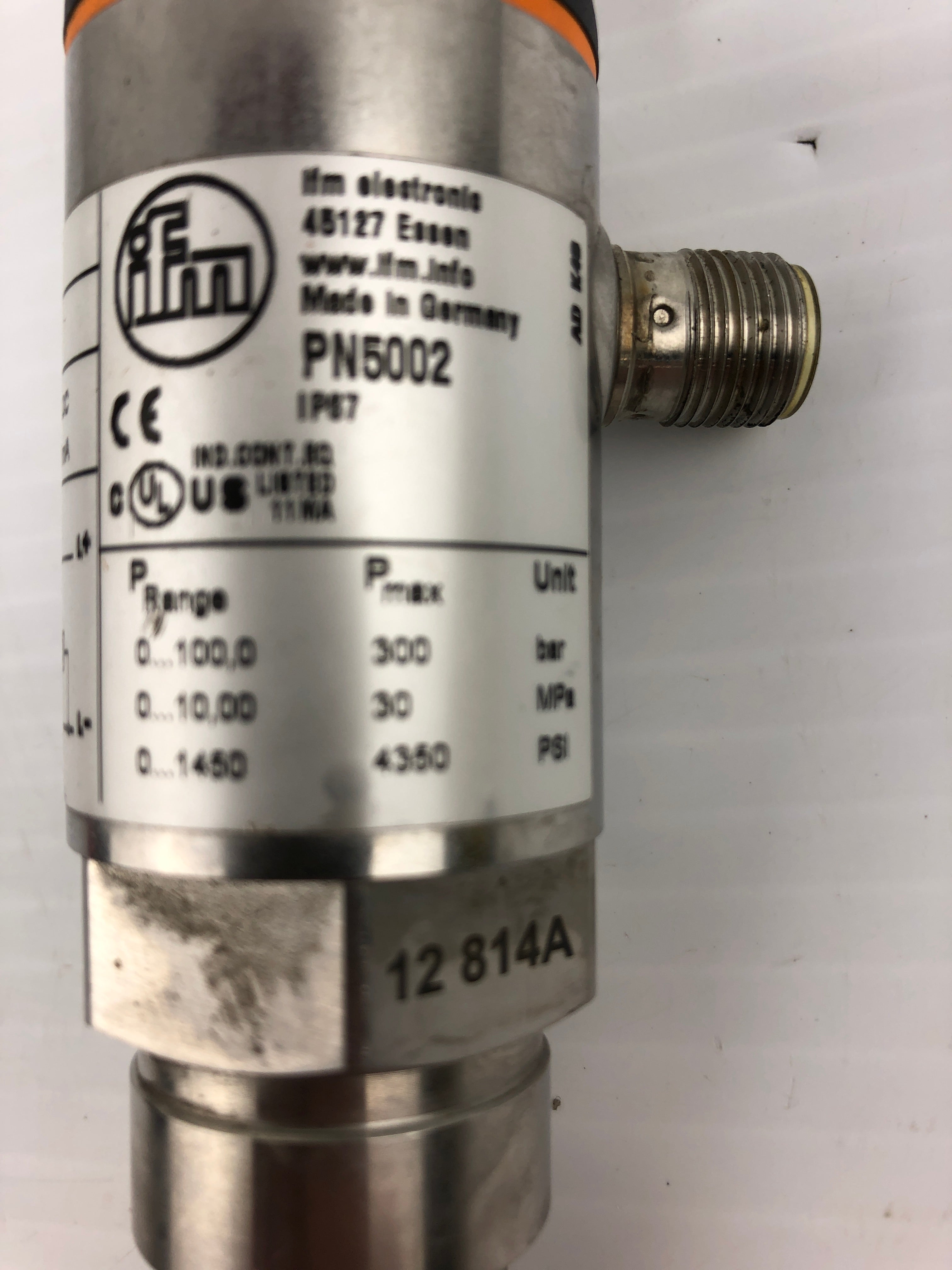 IFM PN5002 Electric Pressure Sensor with Fitting