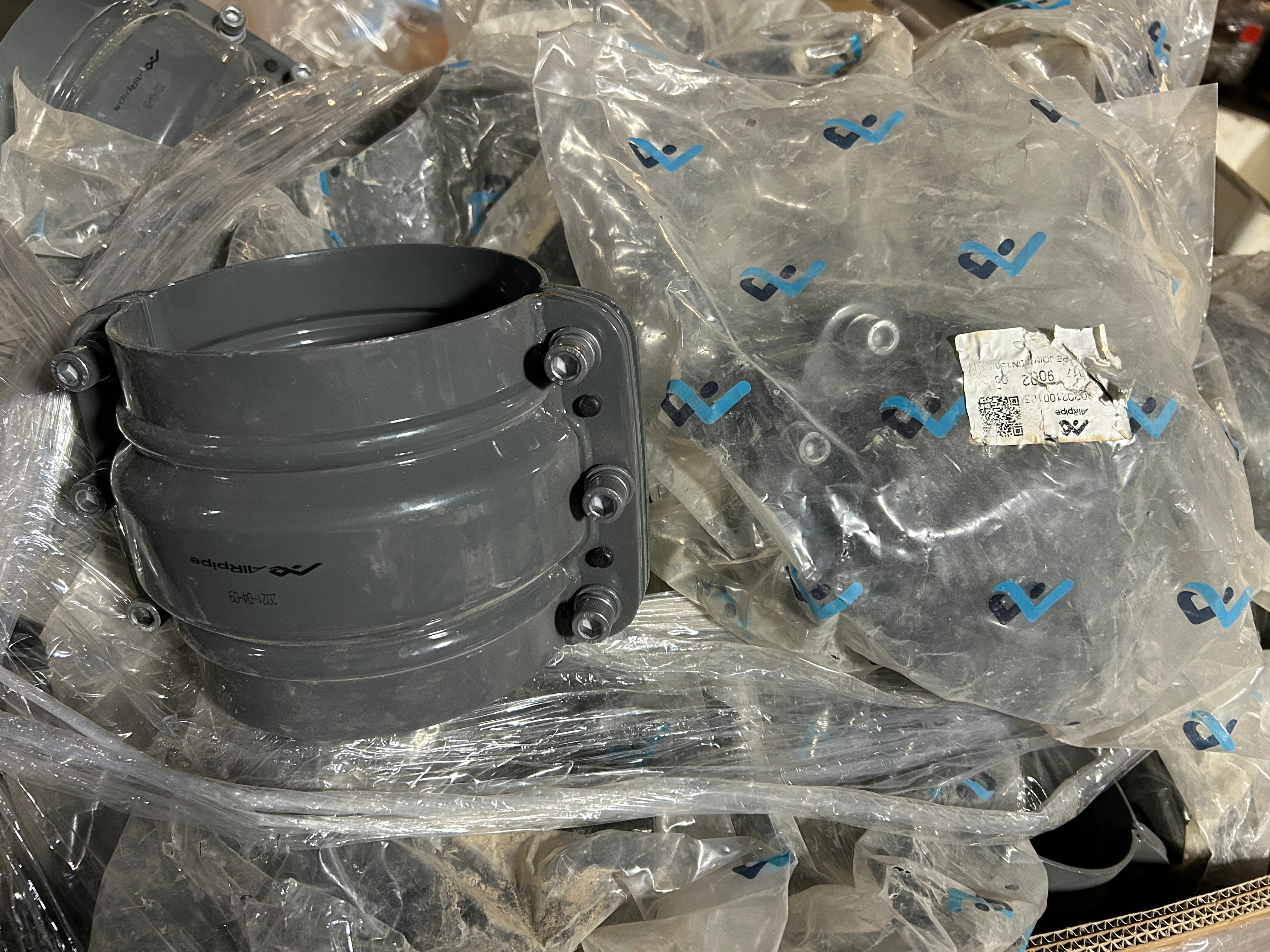 Lot of 2 - AIRPipe Pipe to Pipe Joint Coupling DN150 Air Pipe 30202100105