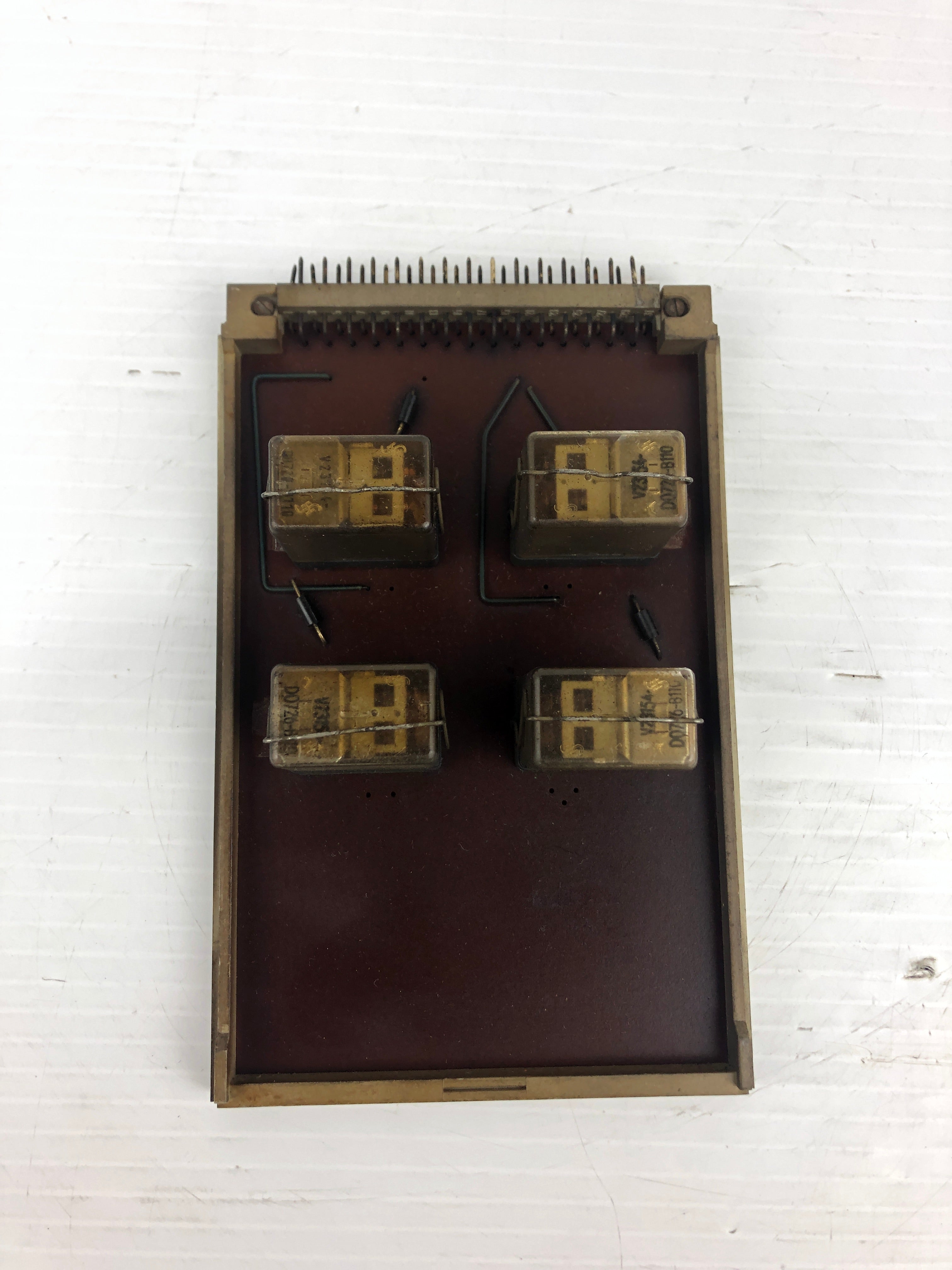 Barmag Electronic E70/00 Circuit Board with 4 Relays and Base