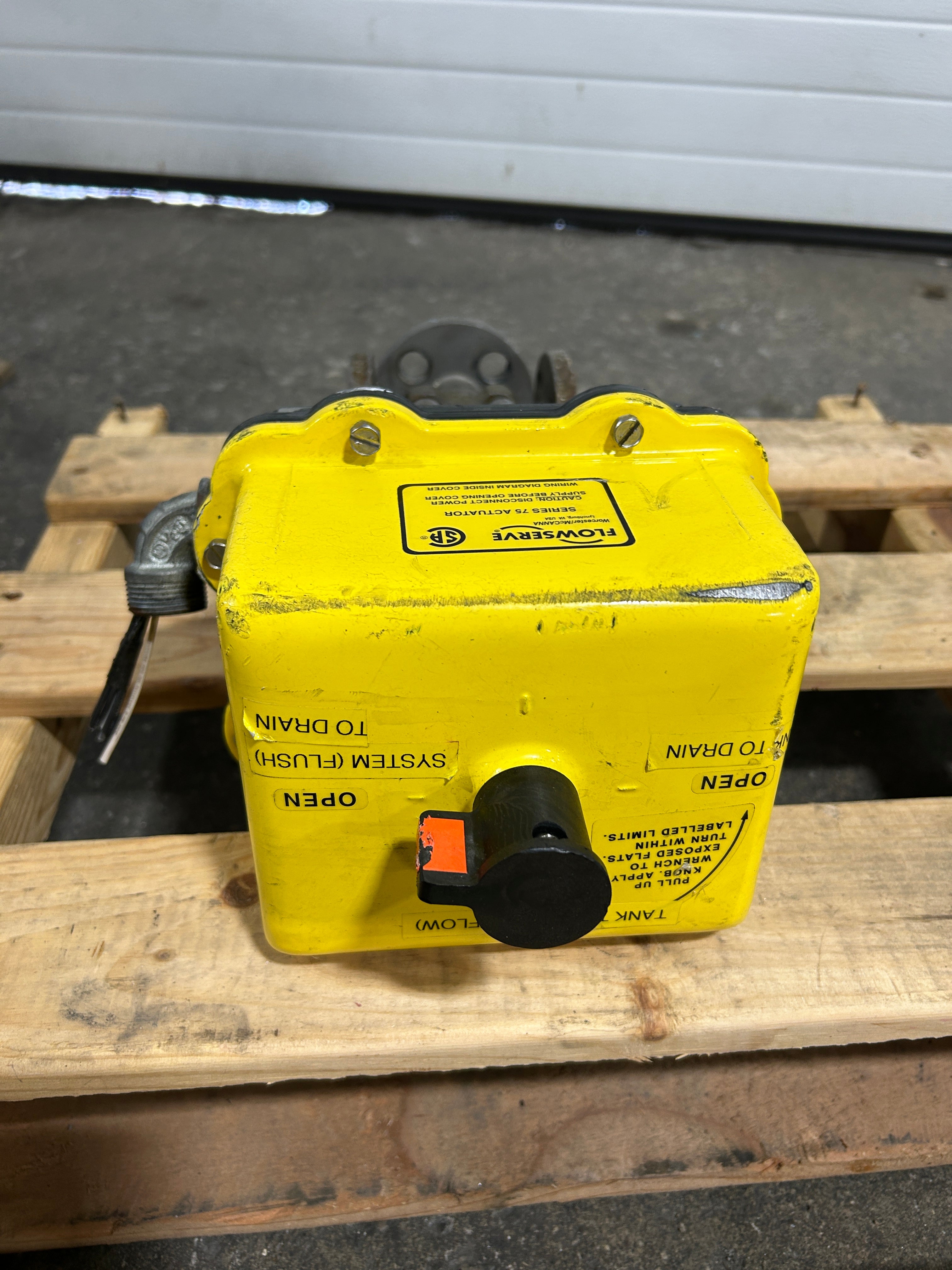 Worcester McCanna Series 75 Actuator 12 75 WD3120A with Tufline A182 Valve 1/2"