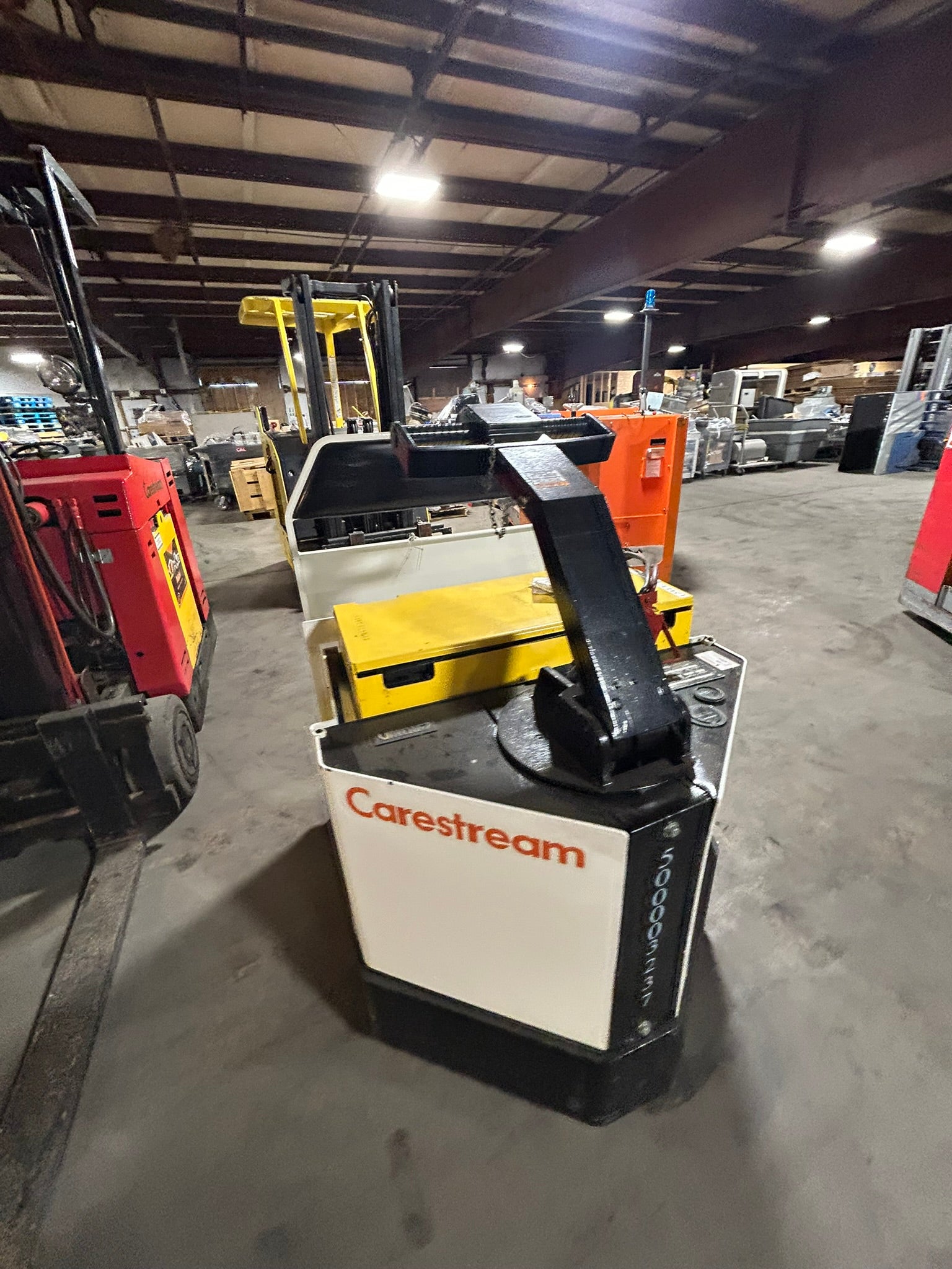 Crown 200TWR Electric Rider Tow Tractor Tugger Forklift 24VDC Type E 1015 Hours