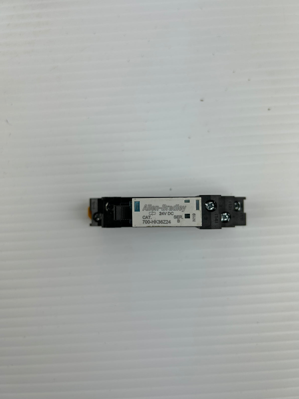 Allen-Bradley 700-HK36Z24 Relay 24VDC w/ Socket Base - Lot of 10