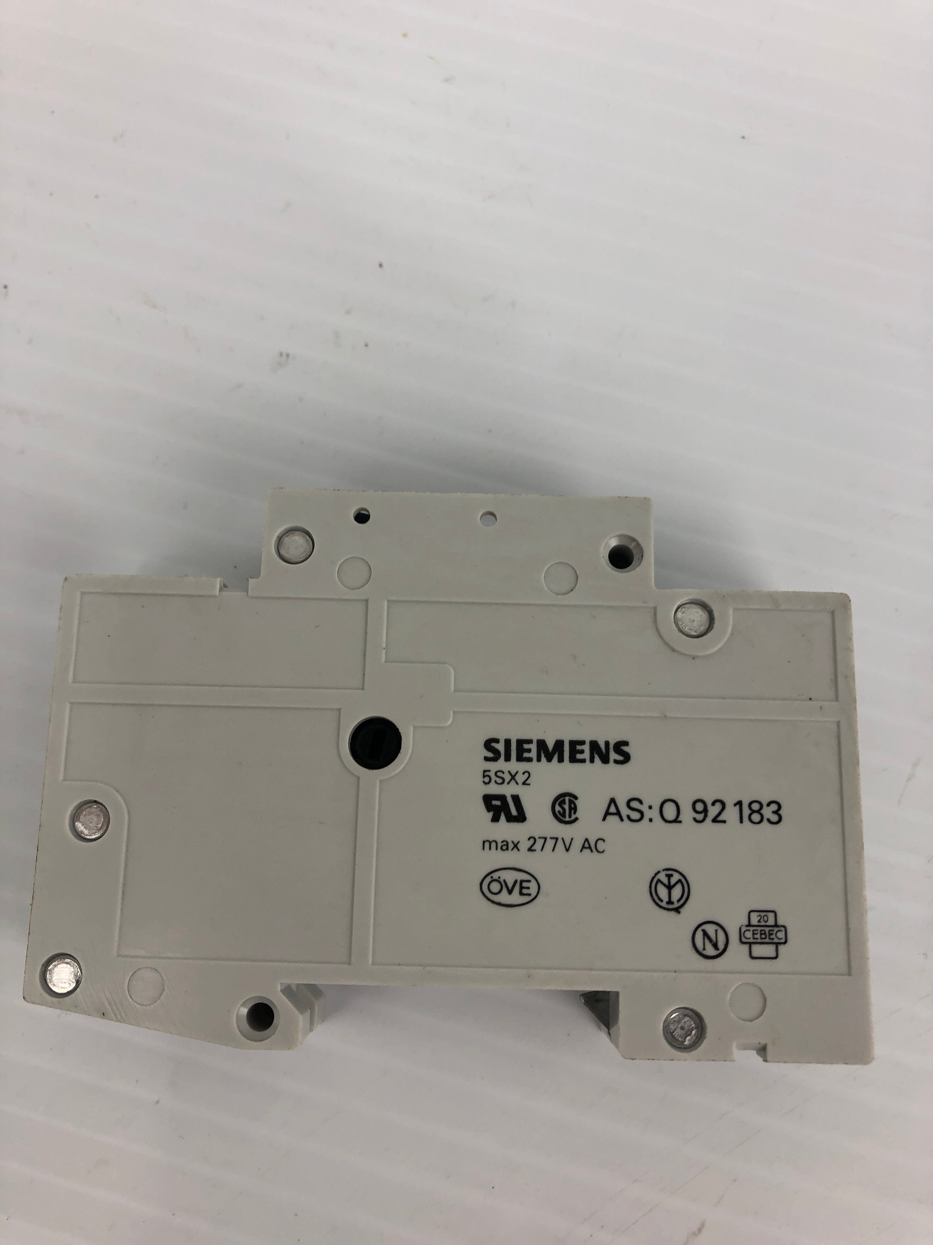 Siemens 5SX21 Circuit Breaker C16 277VAC 16A 1P