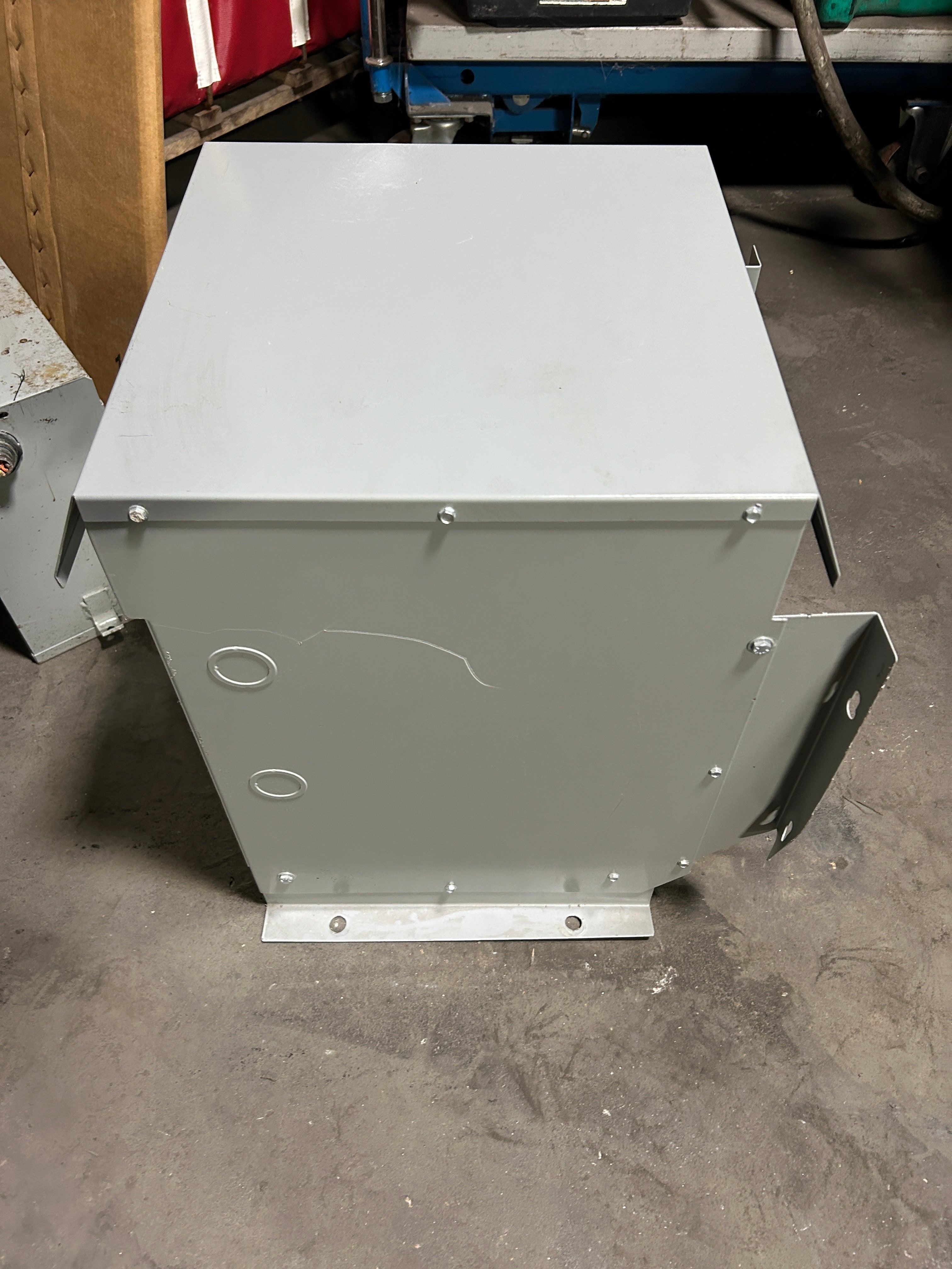 Allen-Bradley 1321-3TW005-BB Dry Type Drive Isolation Transformer 5kVA 460V 3PH